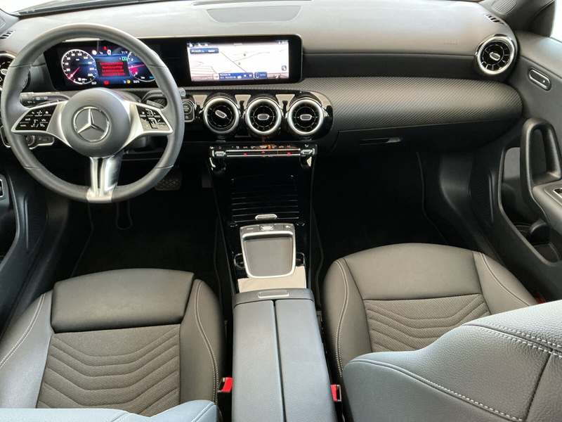 Mercedes-Benz CLA 200 CLA 200 SB Navi/Kamera/Klima/LED/Park-Assist. — photo 11