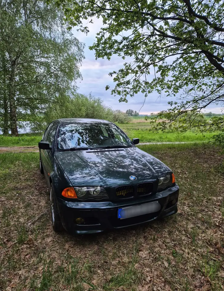BMW 320, foto 1