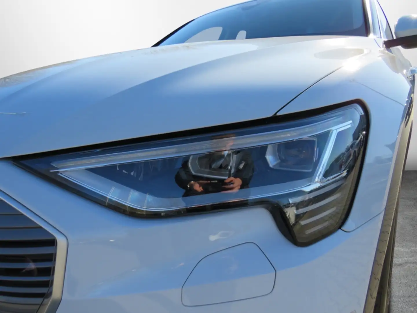 Audi e-tron quattro advanced 55 Luftfederung AD Niveau Navi Le Wit - 2