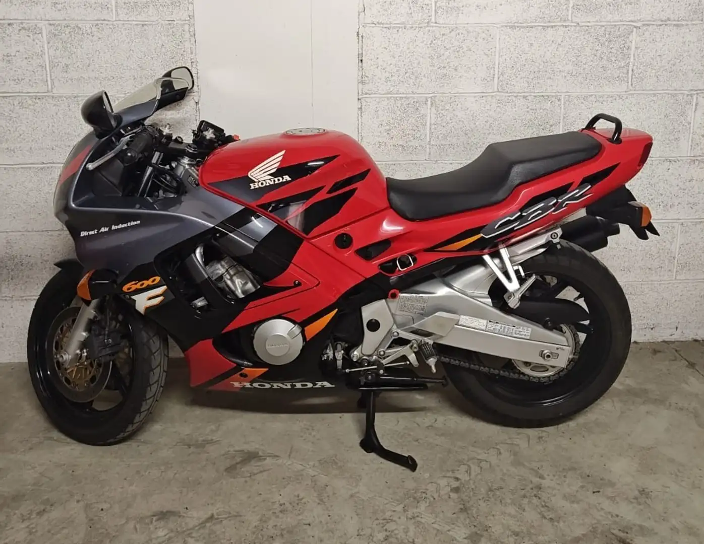 Honda CBR 600 F Rojo - 2