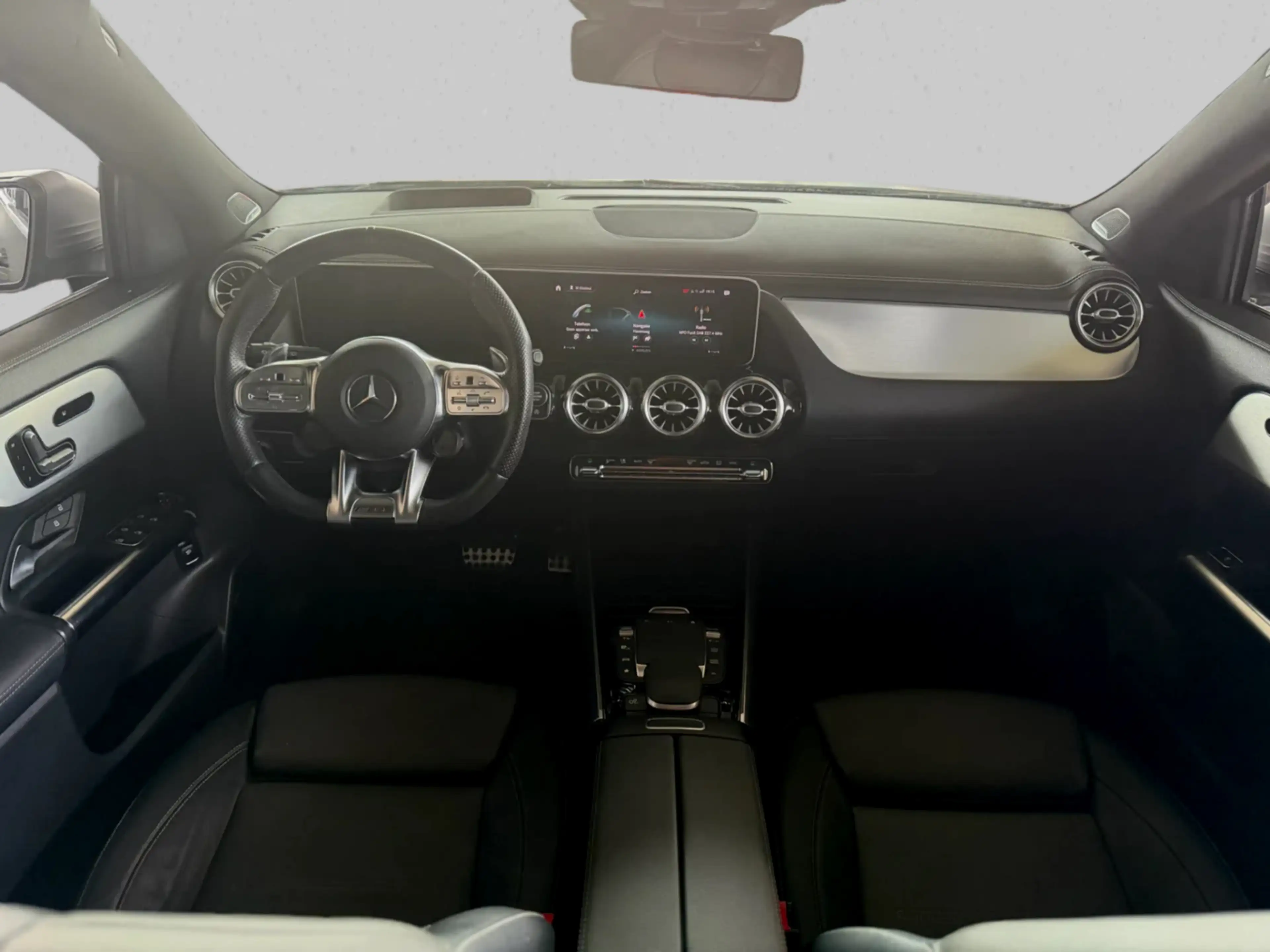 Mercedes-Benz GLA 35 AMG 4MATIC (1e Eig, Dealer OndH, Panorama, SfeerV, Bur — photo 2