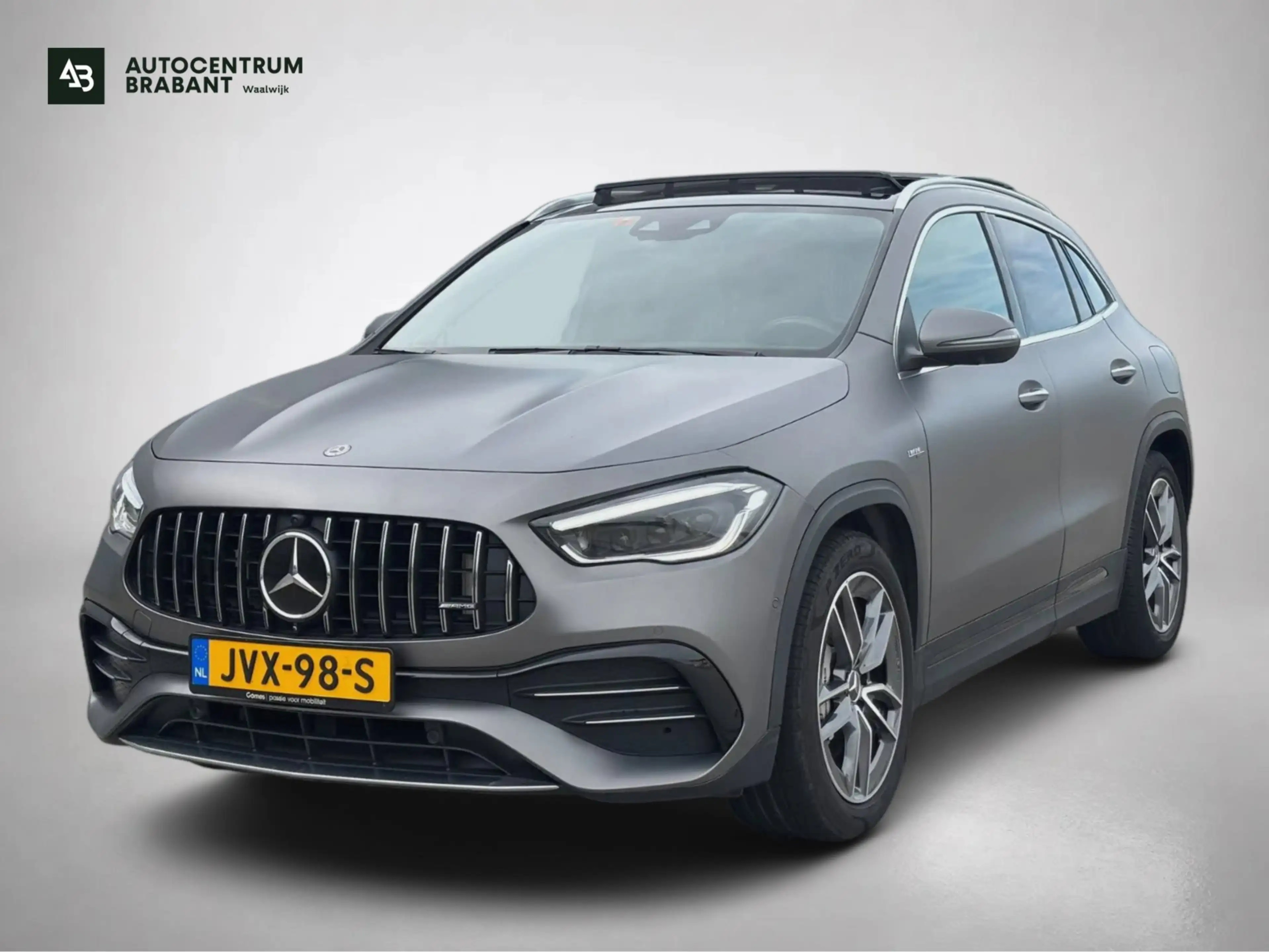 Mercedes-Benz GLA 35 AMG 4MATIC (1e Eig, Dealer OndH, Panorama, SfeerV, Bur