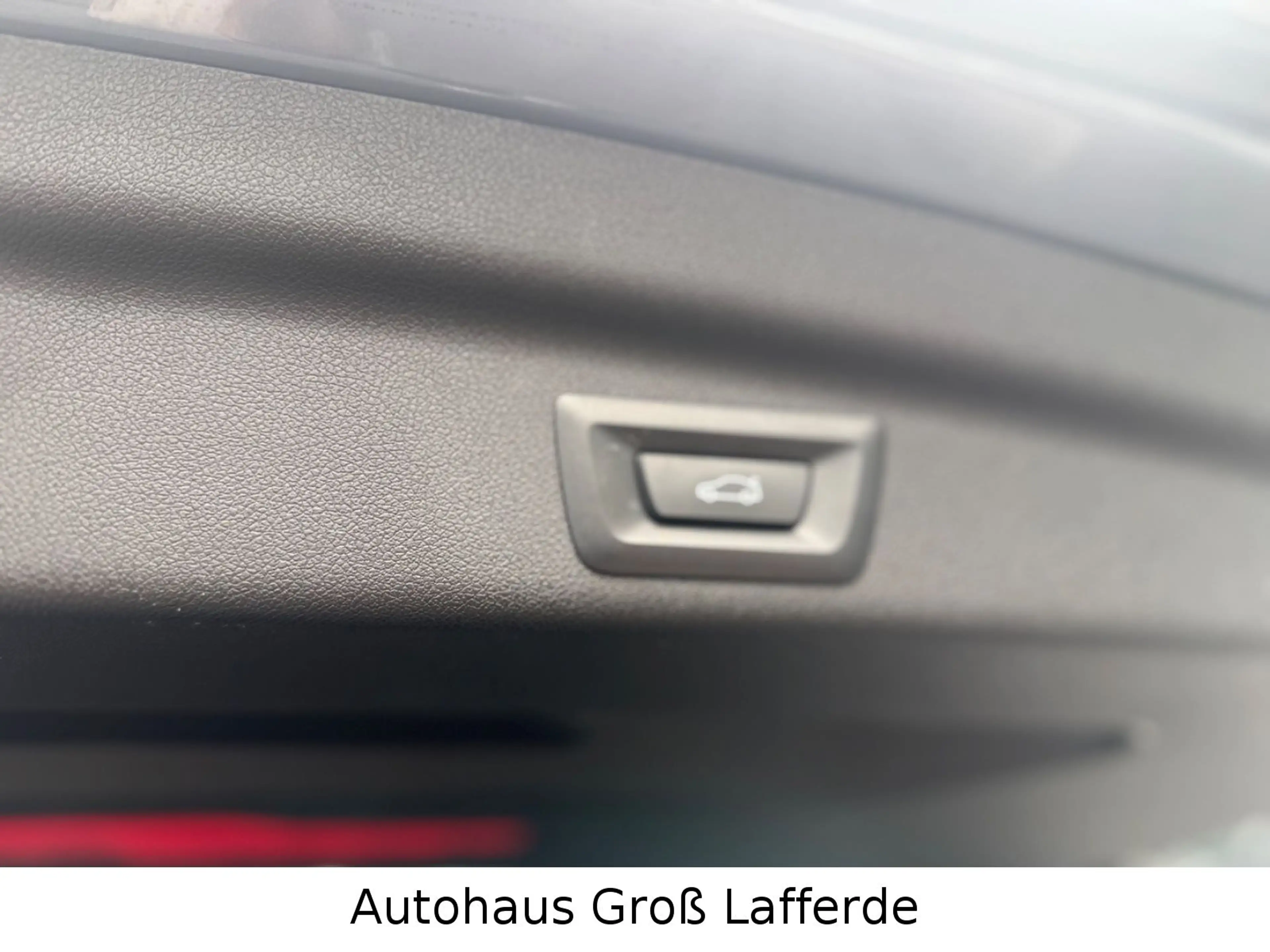 BMW 230 2 Active Tourer 230 e xDrive Luxury Line — photo 10