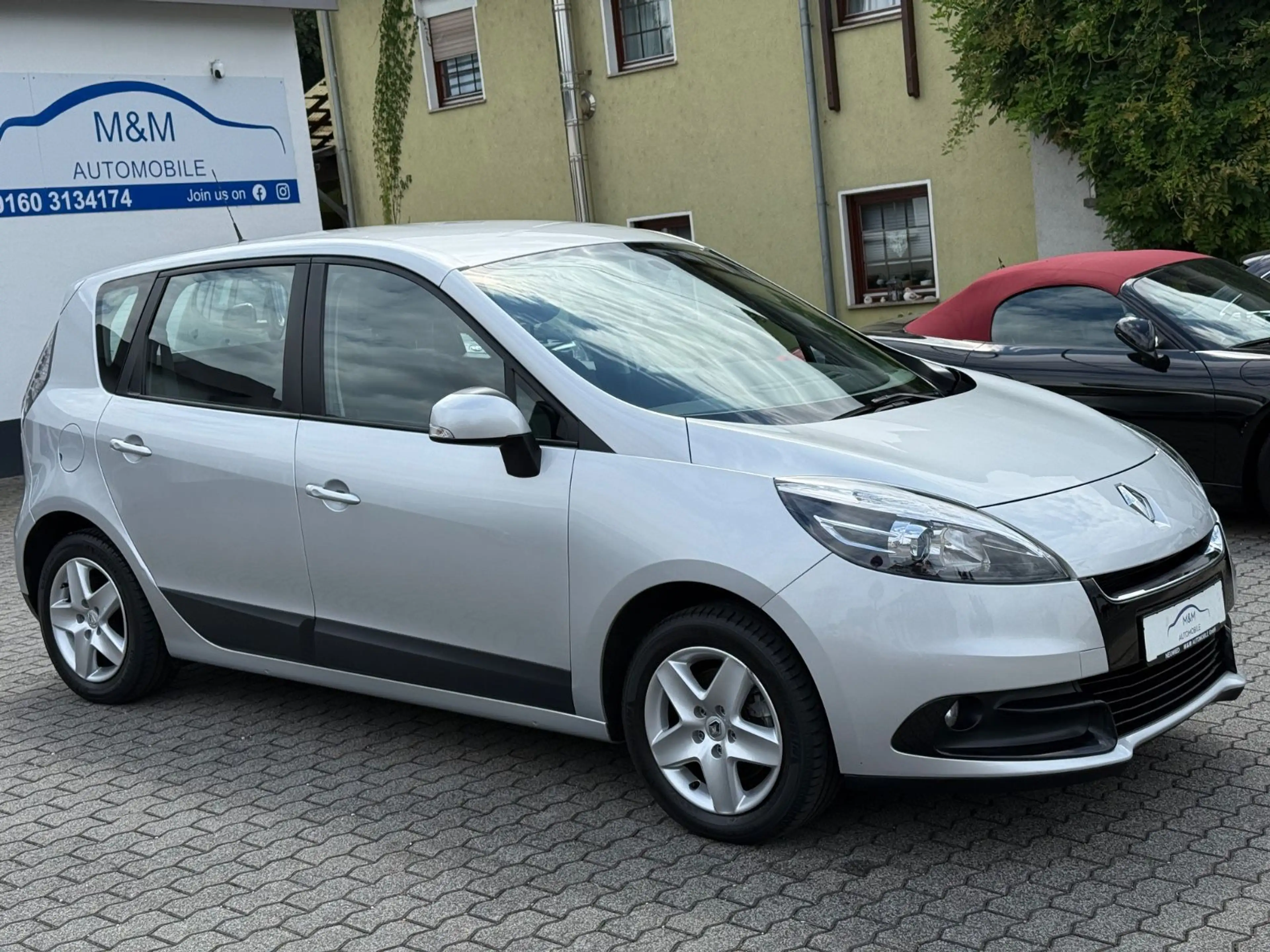 Renault Scenic III TomTom Edition 1.6 Klima SHZ Navi 19% — photo 13