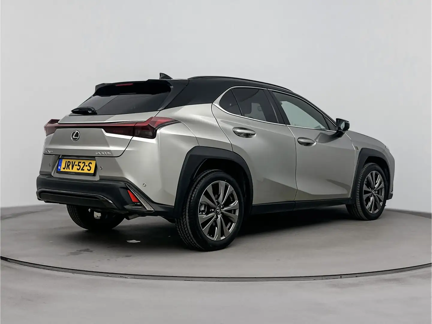 Lexus UX 300h F SPORT Design | Carplay | Stoel & Stuurverwarming Gris - 2
