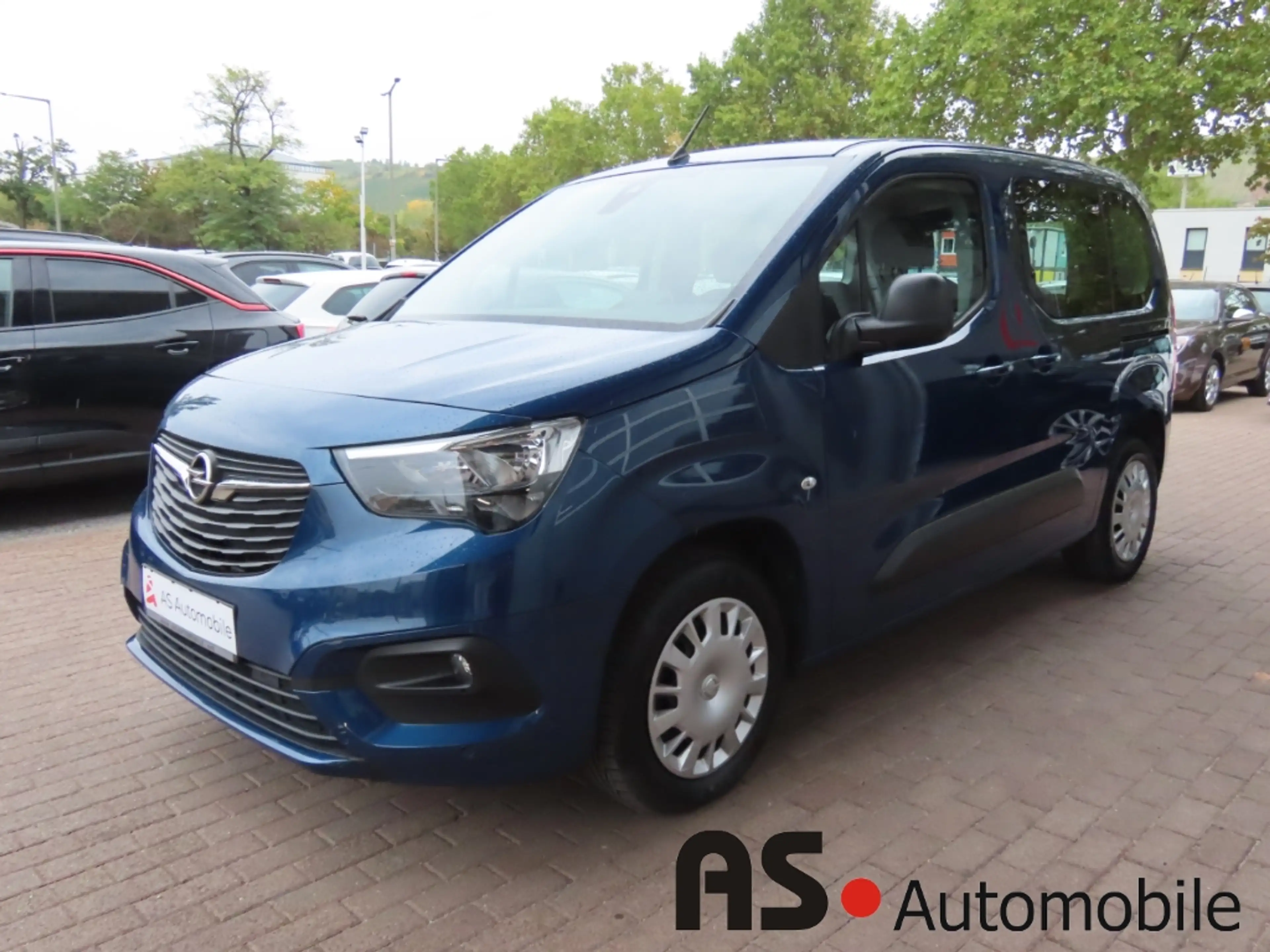 Opel Combo Life E Edition 1.Hd*HUneu*Navi*Kam*CarPlay — photo 3