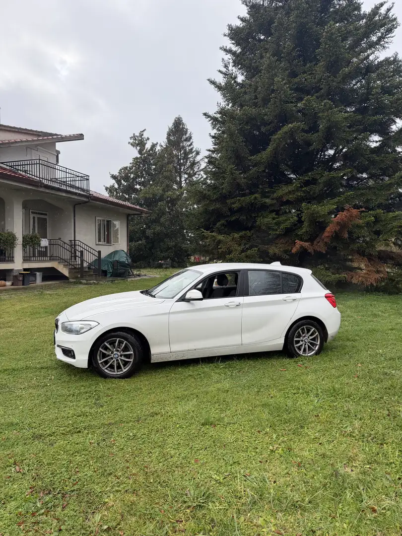 BMW 114 114d Advantage 5p - 2