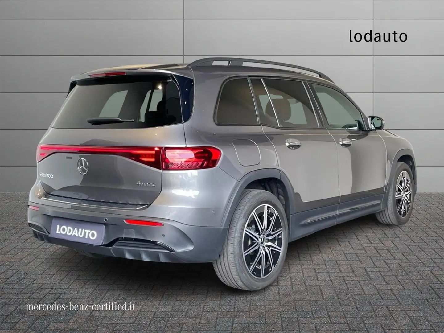 Mercedes-Benz EQB 300 EQB 300 4Matic AMG Line Advanced Plus - 2