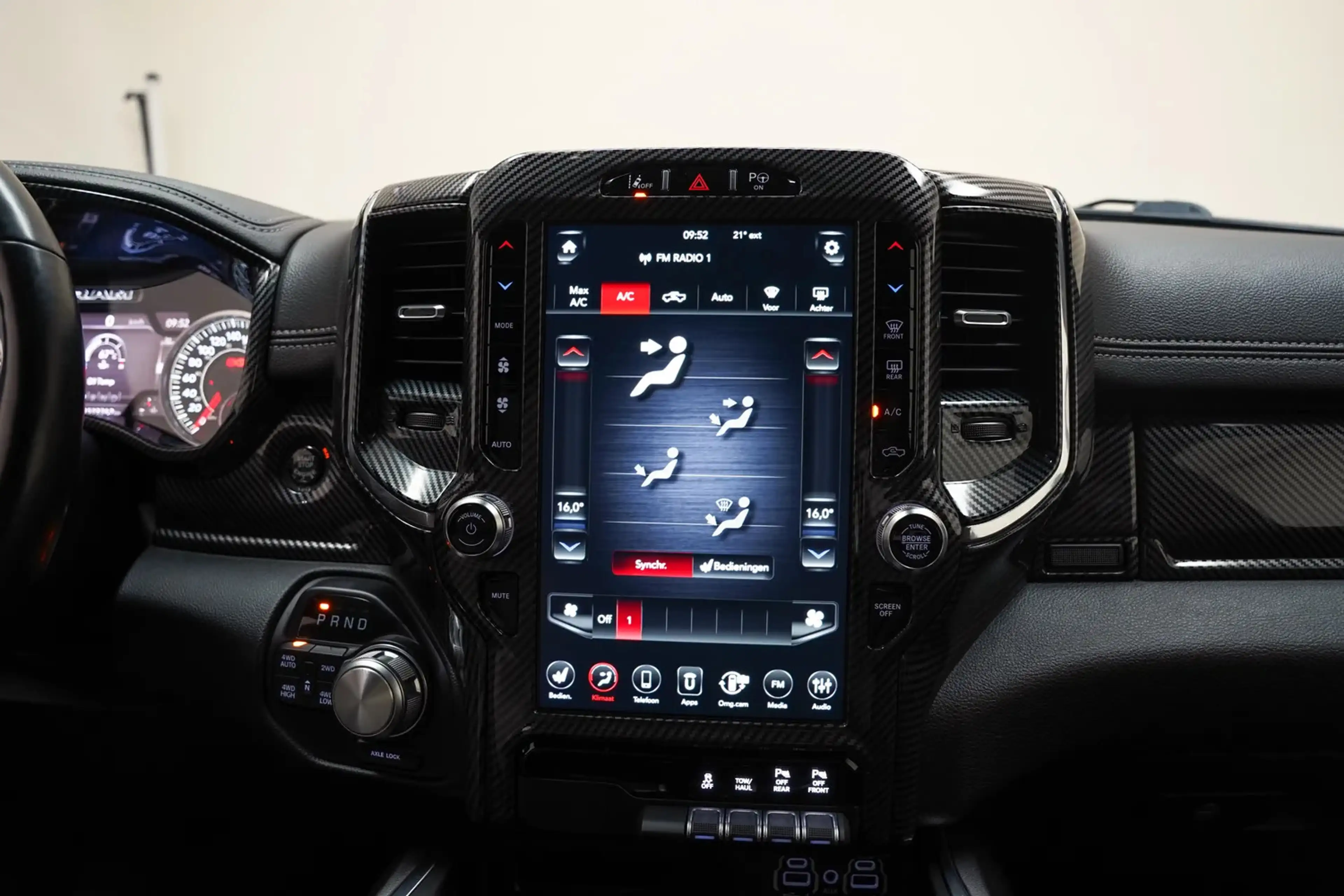 Dodge RAM 1500 5.7 V8 4x4 Crew Cab Laramie [ Panorama Leder — photo 9