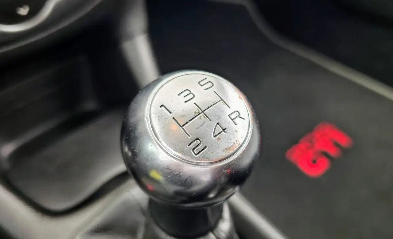 Peugeot 206 Collectors Item: Peugeot 206 GTi 2.0 16V – 105k km, foto 2