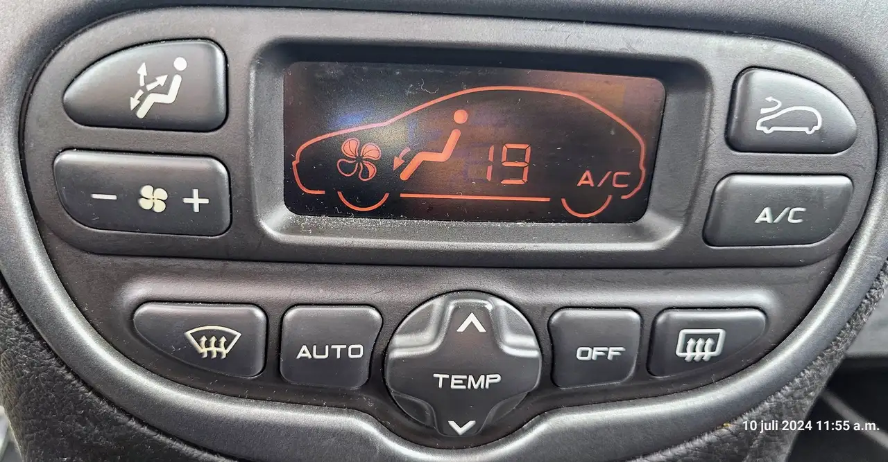 Peugeot 206 Collectors Item: Peugeot 206 GTi 2.0 16V – 105k km, foto 4