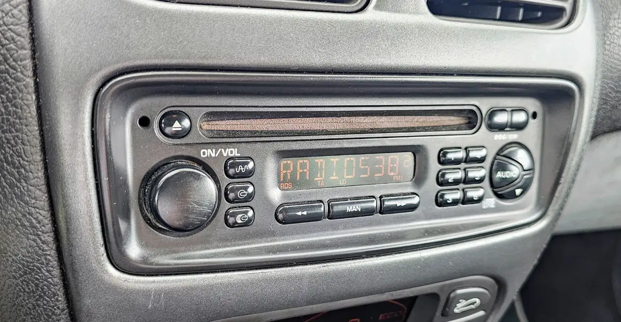 Peugeot 206 Collectors Item: Peugeot 206 GTi 2.0 16V – 105k km, foto 5