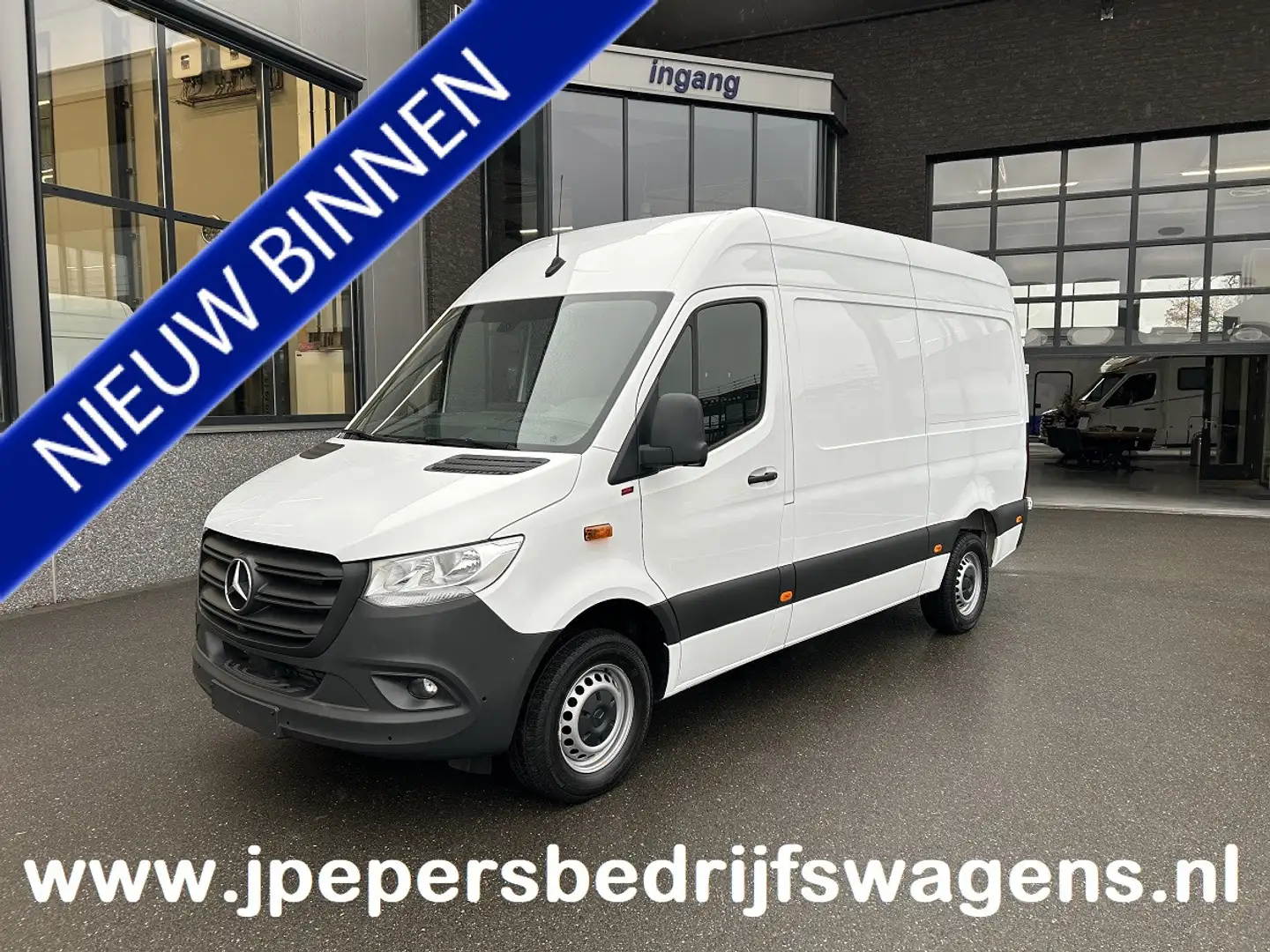 Mercedes-Benz Sprinter 317 CDI L2 H2 MBUX / 360 Camera / Geveerde stoel / Blanc - 1