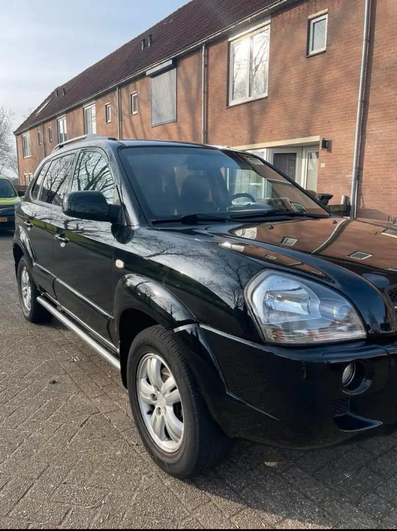 Hyundai TUCSON 2.0i Style Supreme Negro - 2