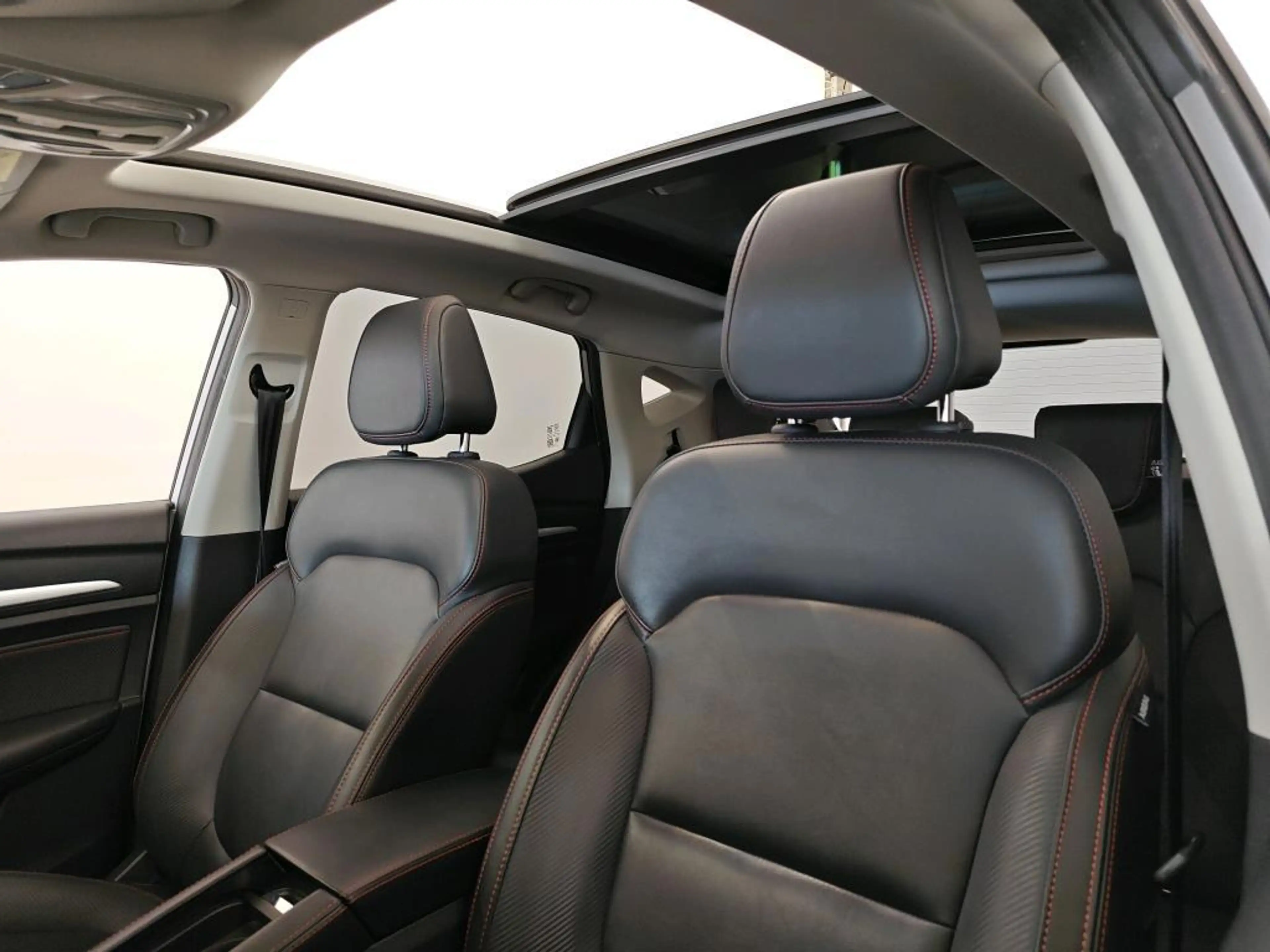 MG ZS MG EV EV Standard Range Luxury 50 kWh PANO SOH 91% — photo 11