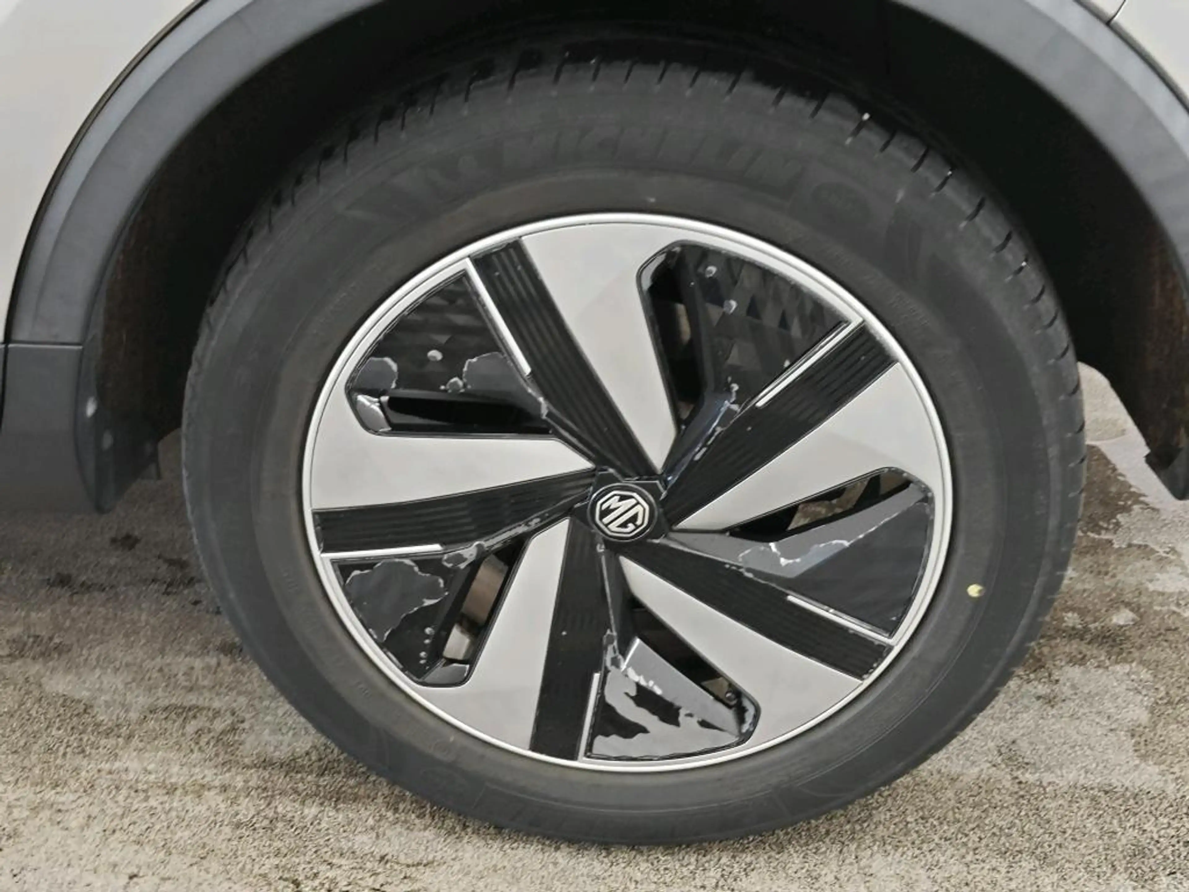MG ZS MG EV EV Standard Range Luxury 50 kWh PANO SOH 91% — photo 12