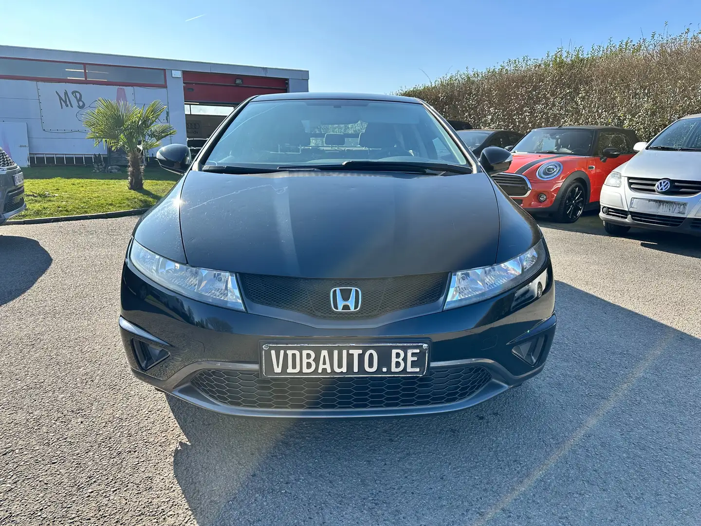 Honda Civic 1.4i Comfort i-SHIFT Automat. Zwart - 2