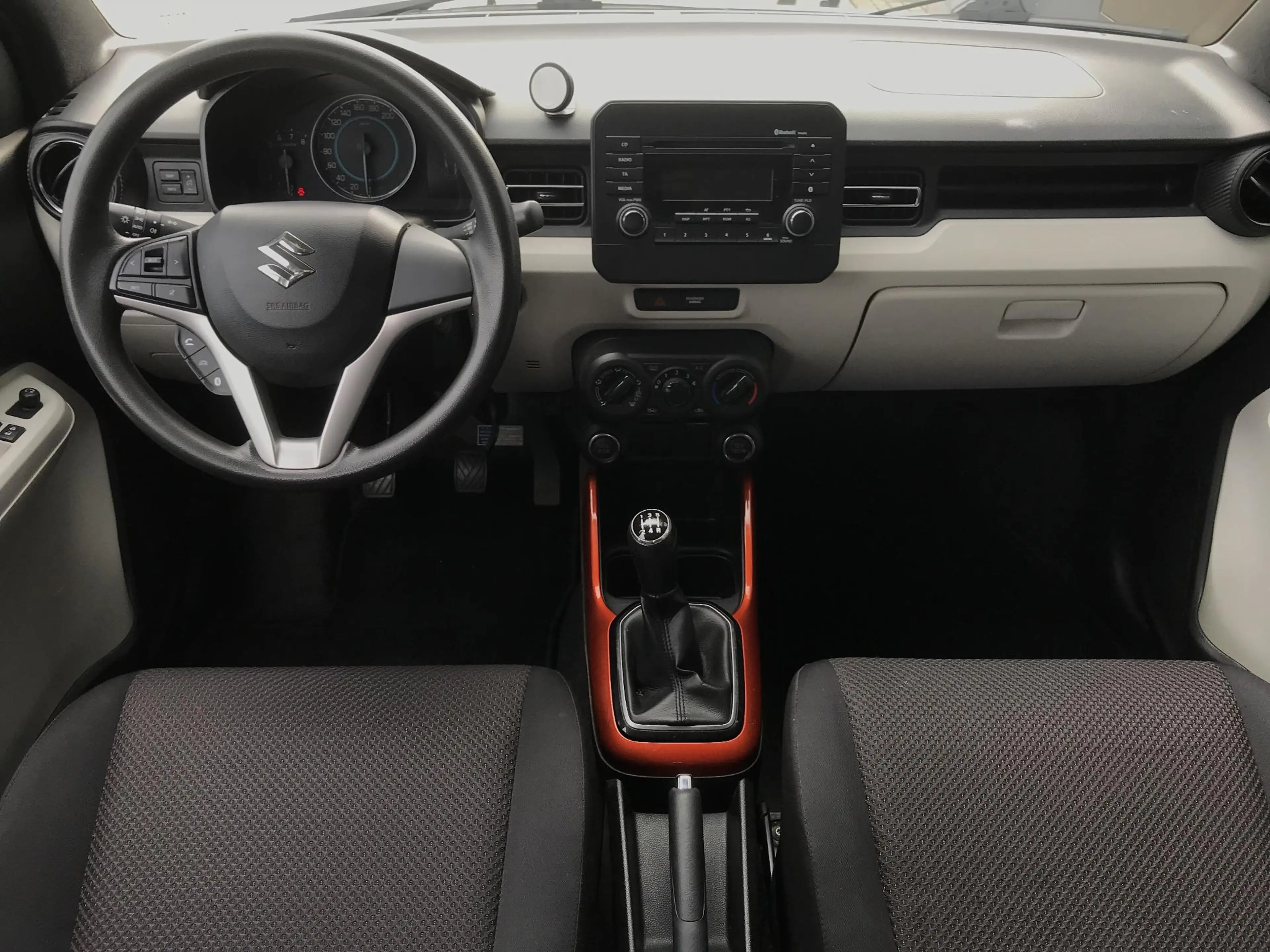 Suzuki Ignis 1.2 Comfort — photo 9