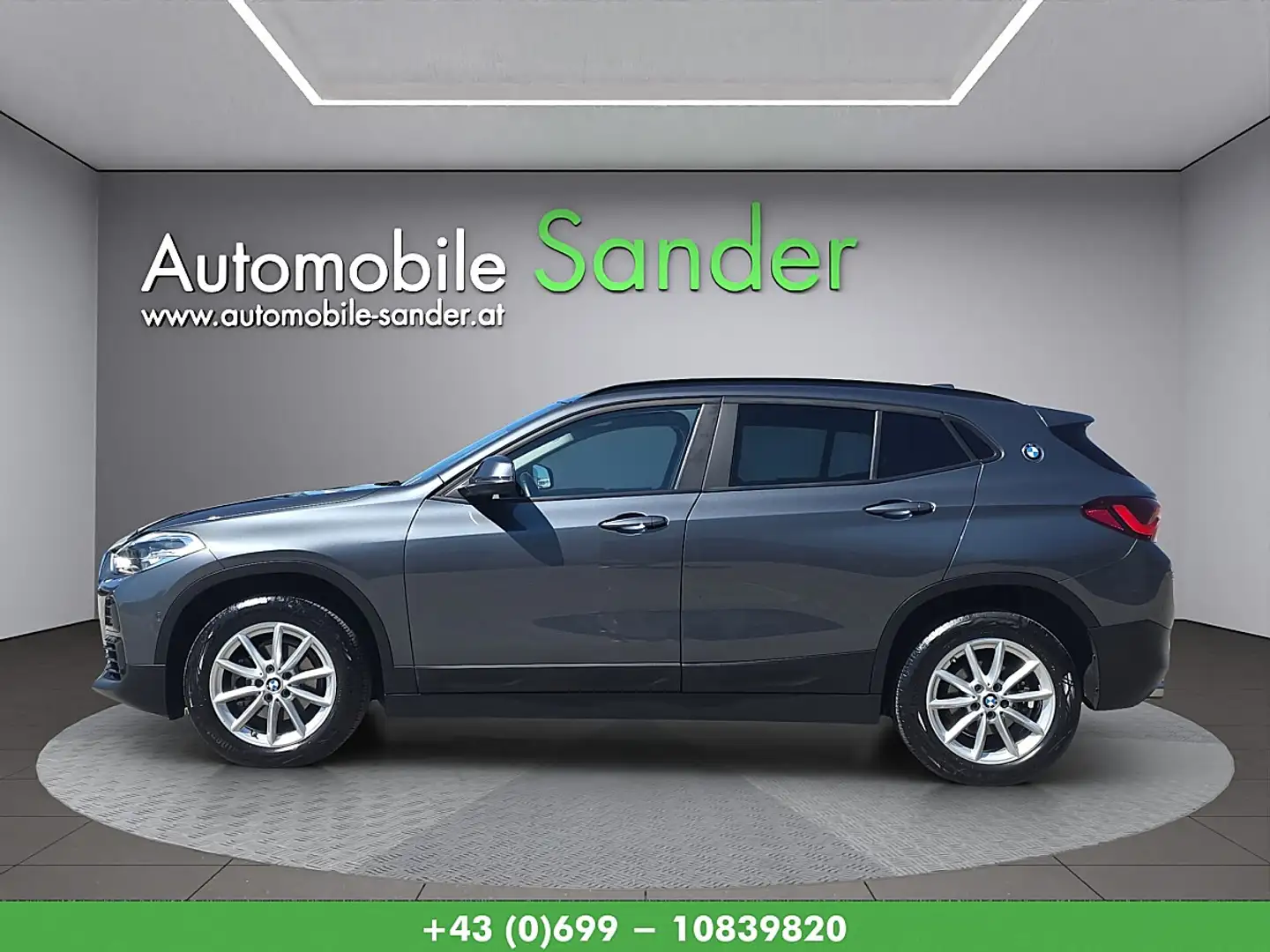 BMW X2 sDrive 16d Aut. *LED/NAVI/1.BESITZ* Grau - 2