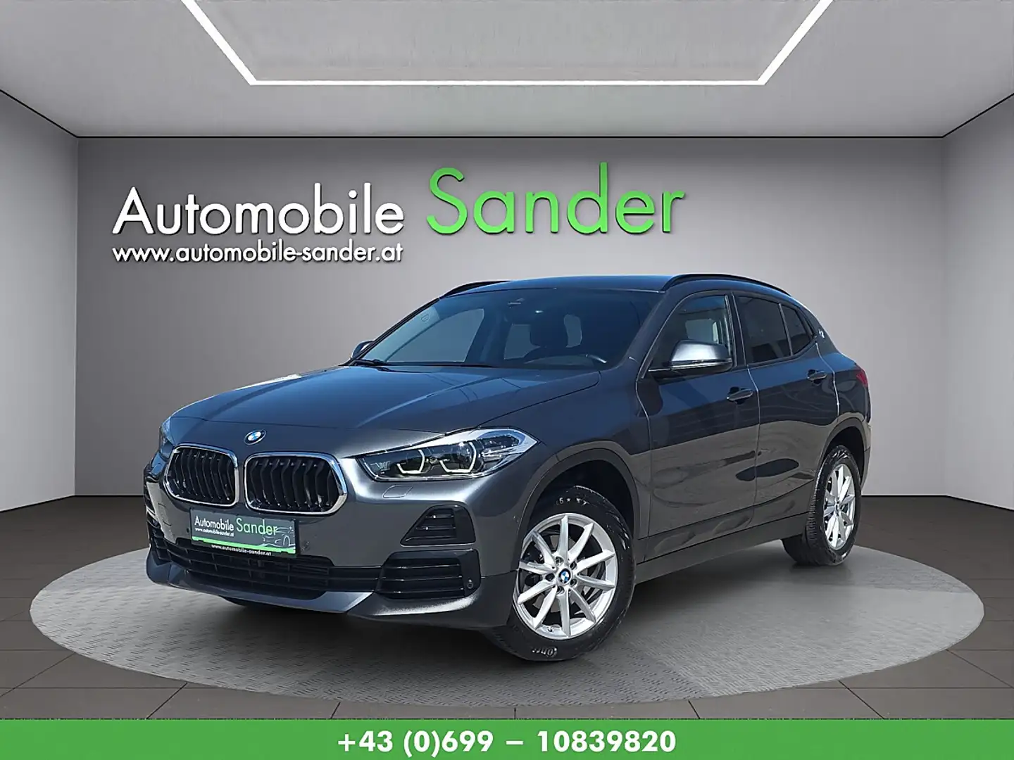 BMW X2 sDrive 16d Aut. *LED/NAVI/1.BESITZ* Grau - 1
