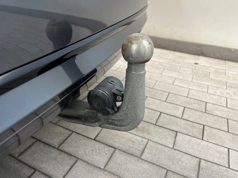 BMW 320 i xDrive — photo 12