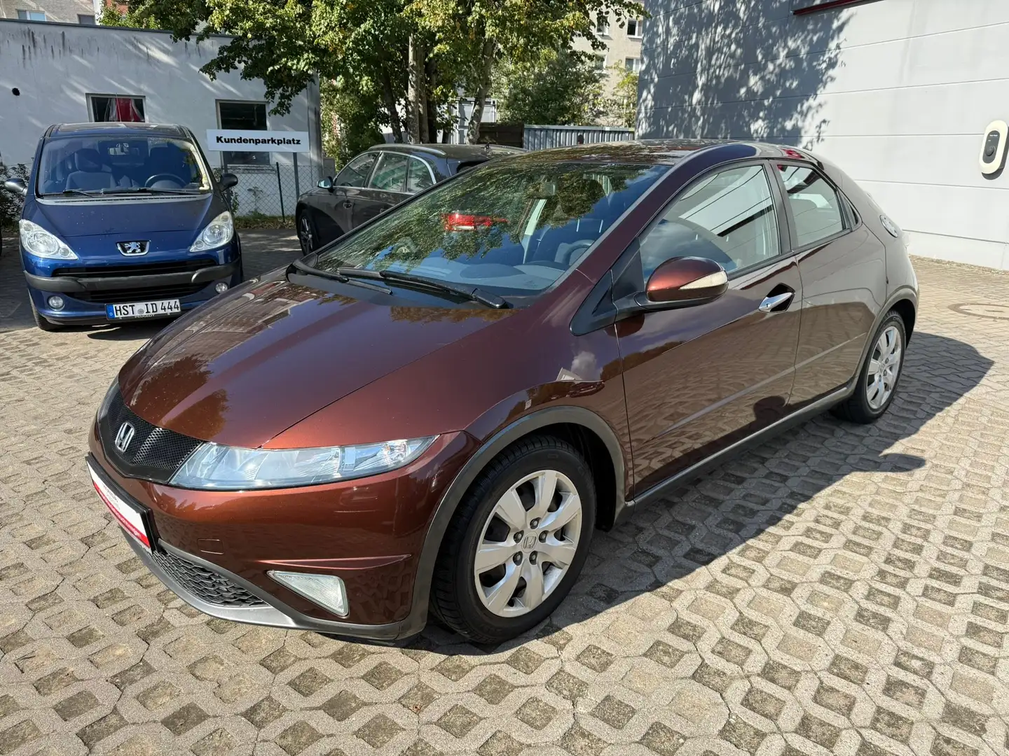 Honda Civic Civic 5-Türer 1.4 i-VTEC Comfort*Klima Brun - 1