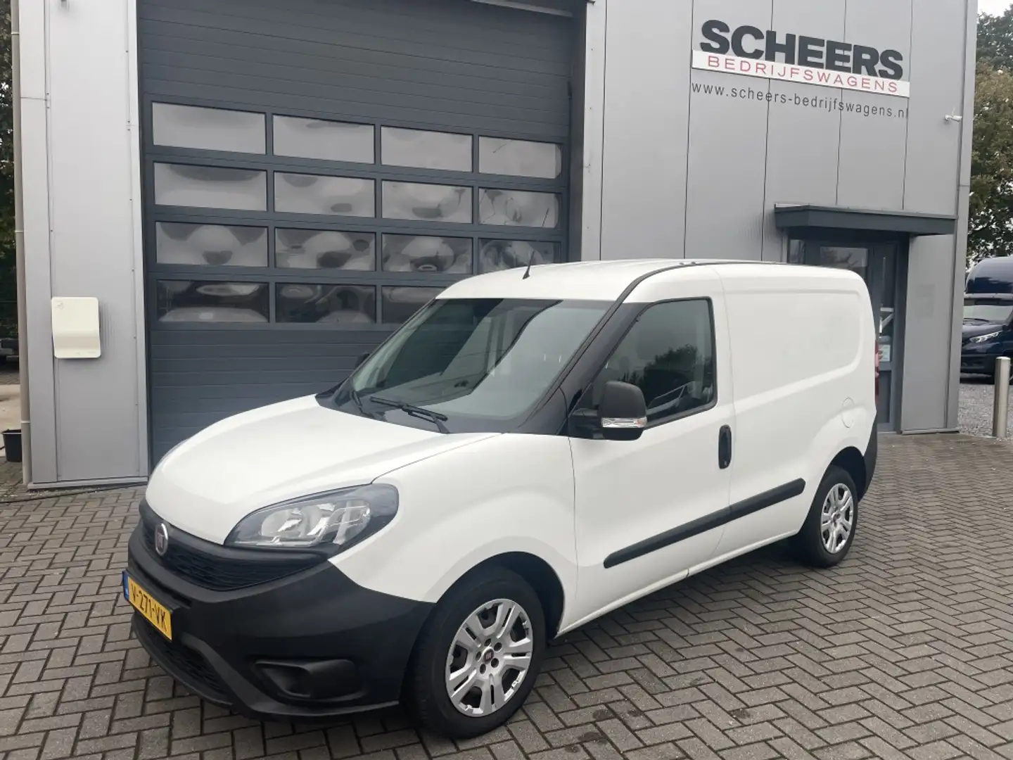 Fiat Doblo 1.6 MJ 105PK airco | navigatie | 3-zits Wit - 1