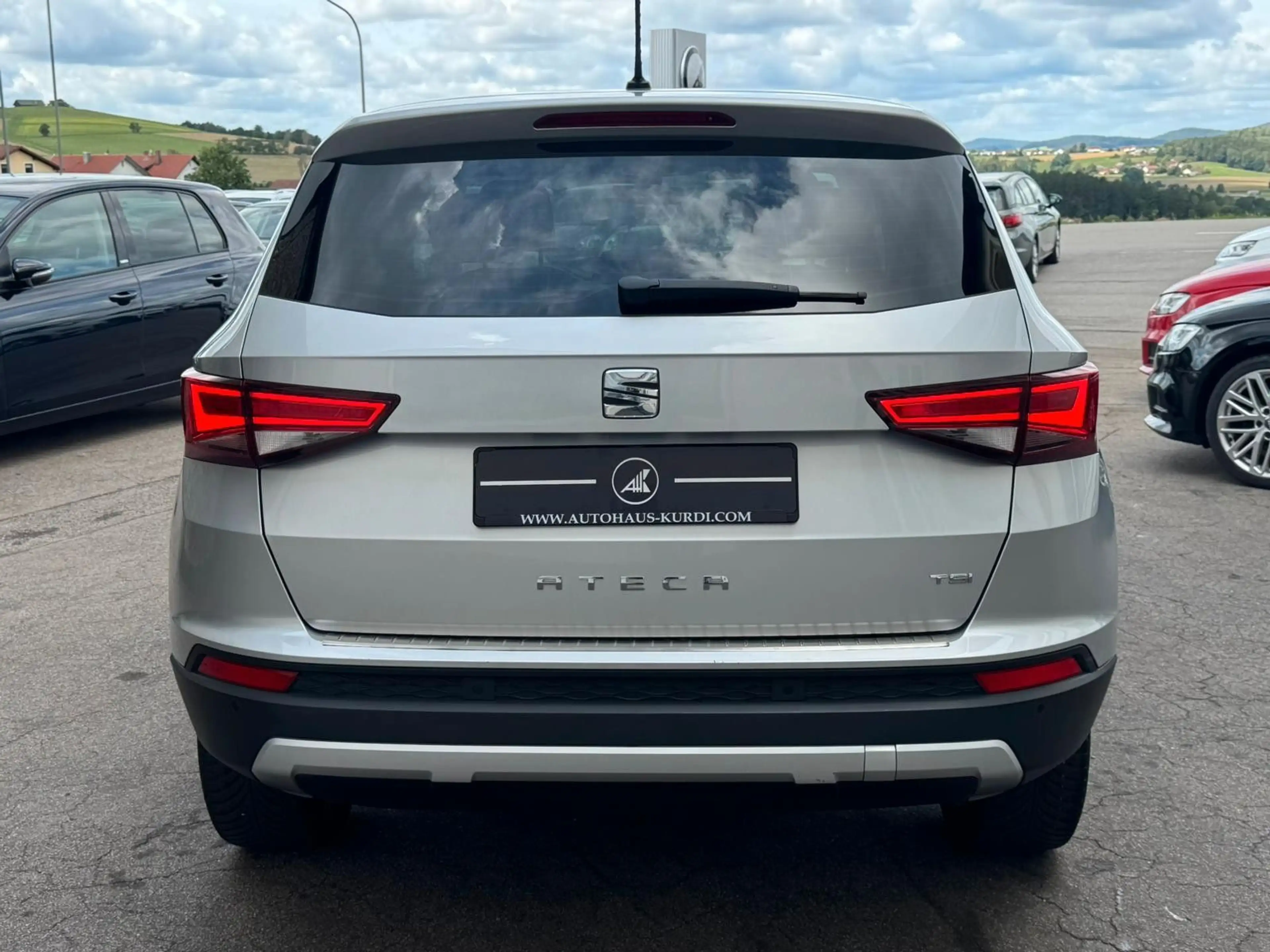 SEAT Ateca Style 1.4TSI DSG KEYLESS NAVI TEMPO LM17" — photo 6