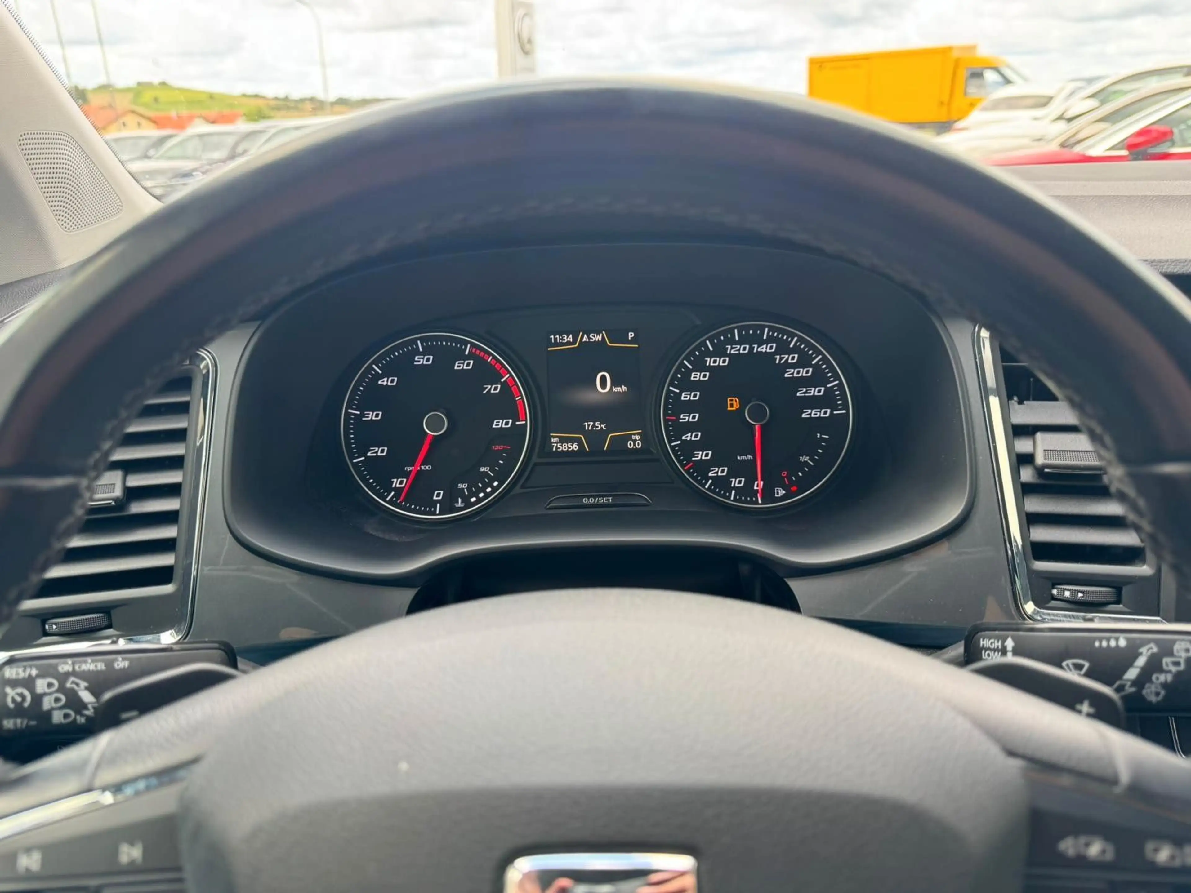 SEAT Ateca Style 1.4TSI DSG KEYLESS NAVI TEMPO LM17" — photo 14