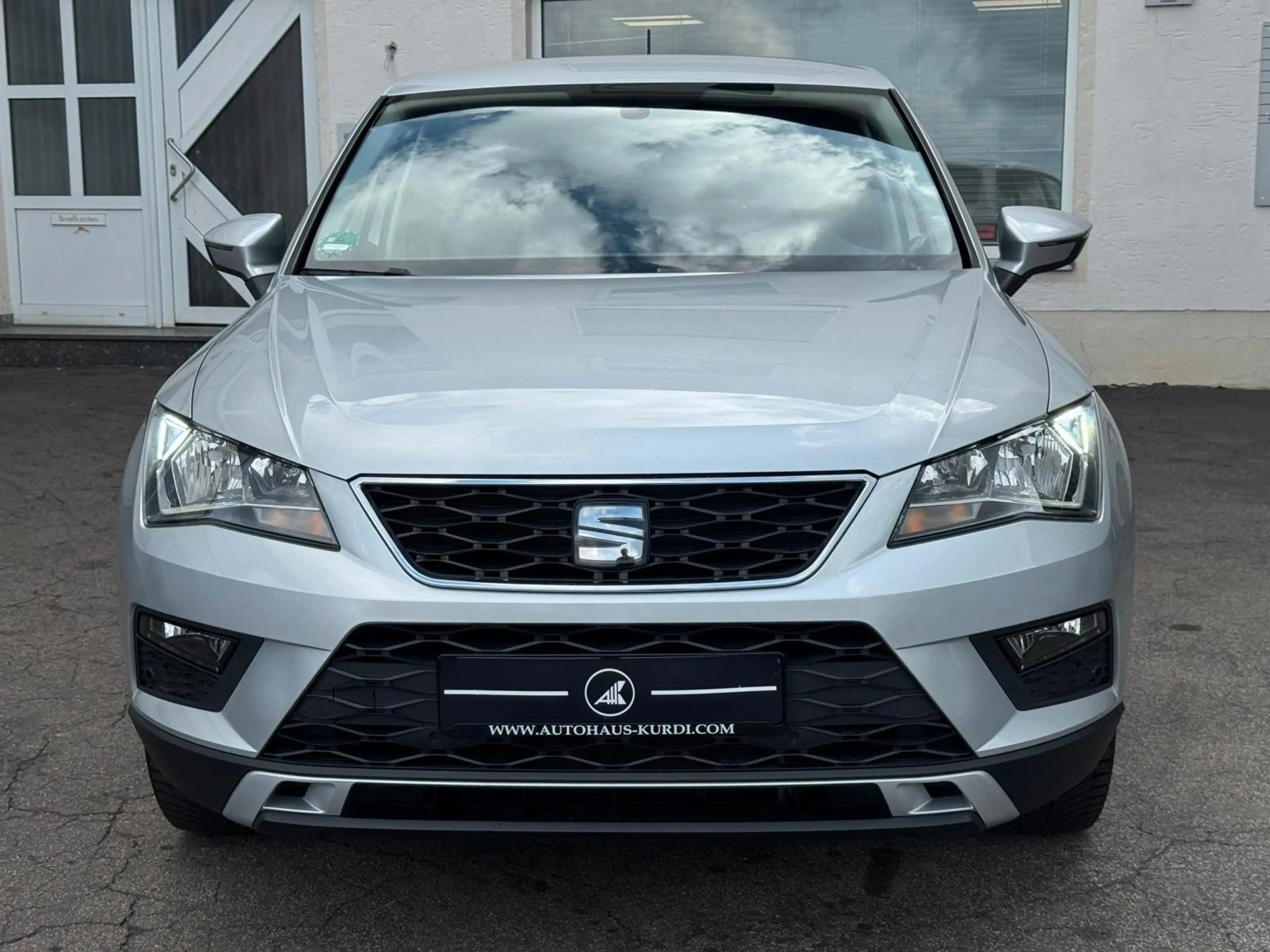 SEAT Ateca Style 1.4TSI DSG KEYLESS NAVI TEMPO LM17" — photo 2