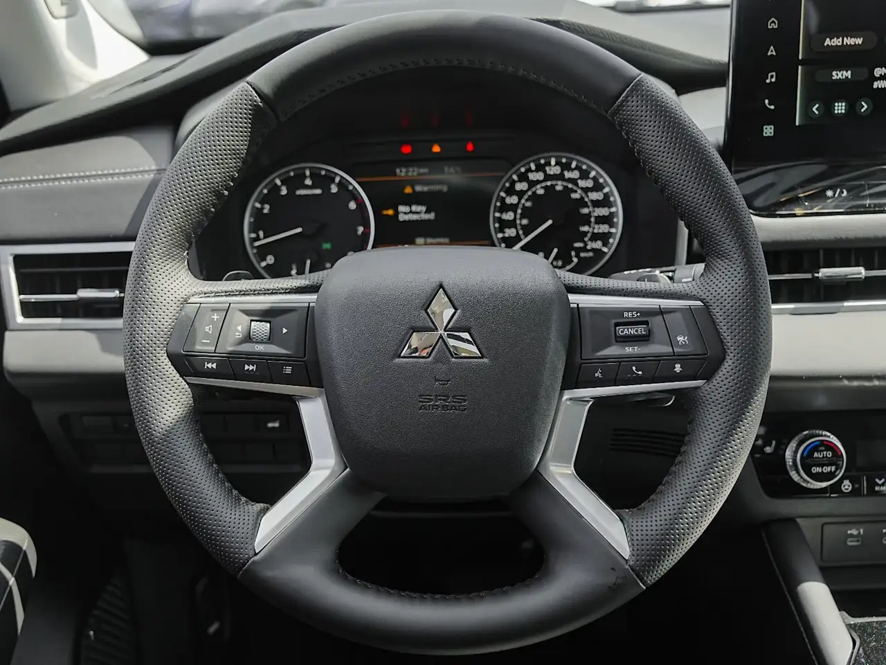 Mitsubishi Outlander снимка Mitsubishi Outlander