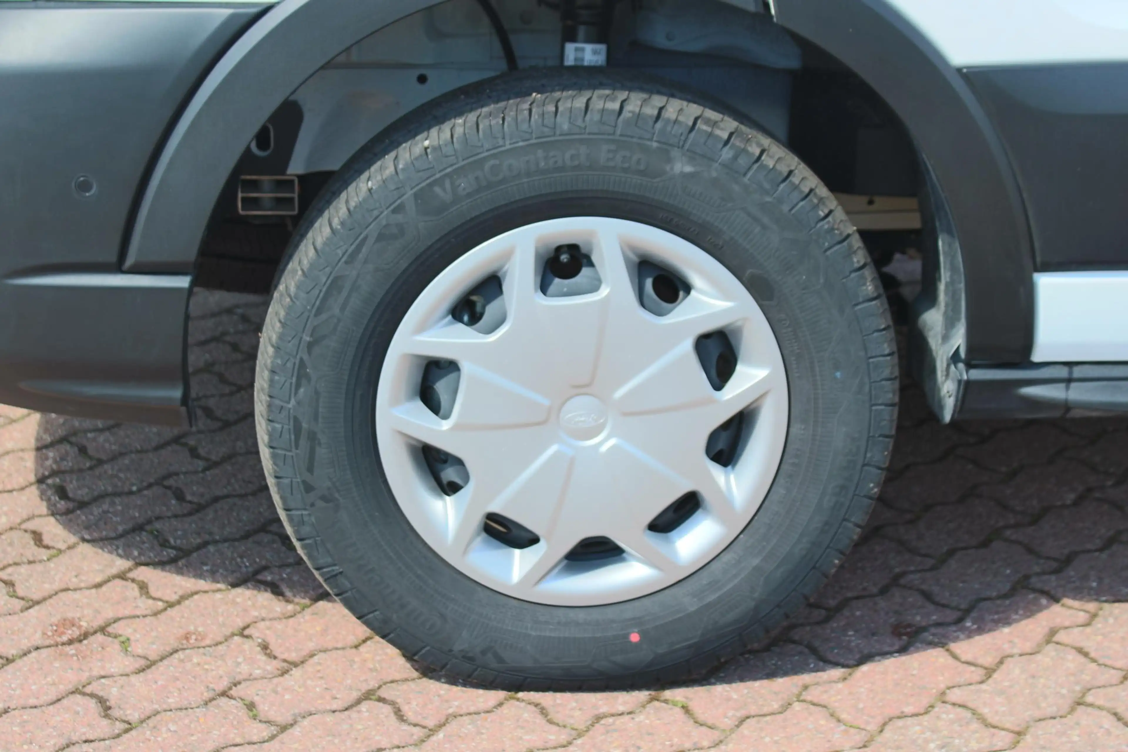 Ford E-Transit 350 L2H2 Trend 68 kWh Pro Power on board, Navigati — photo 8
