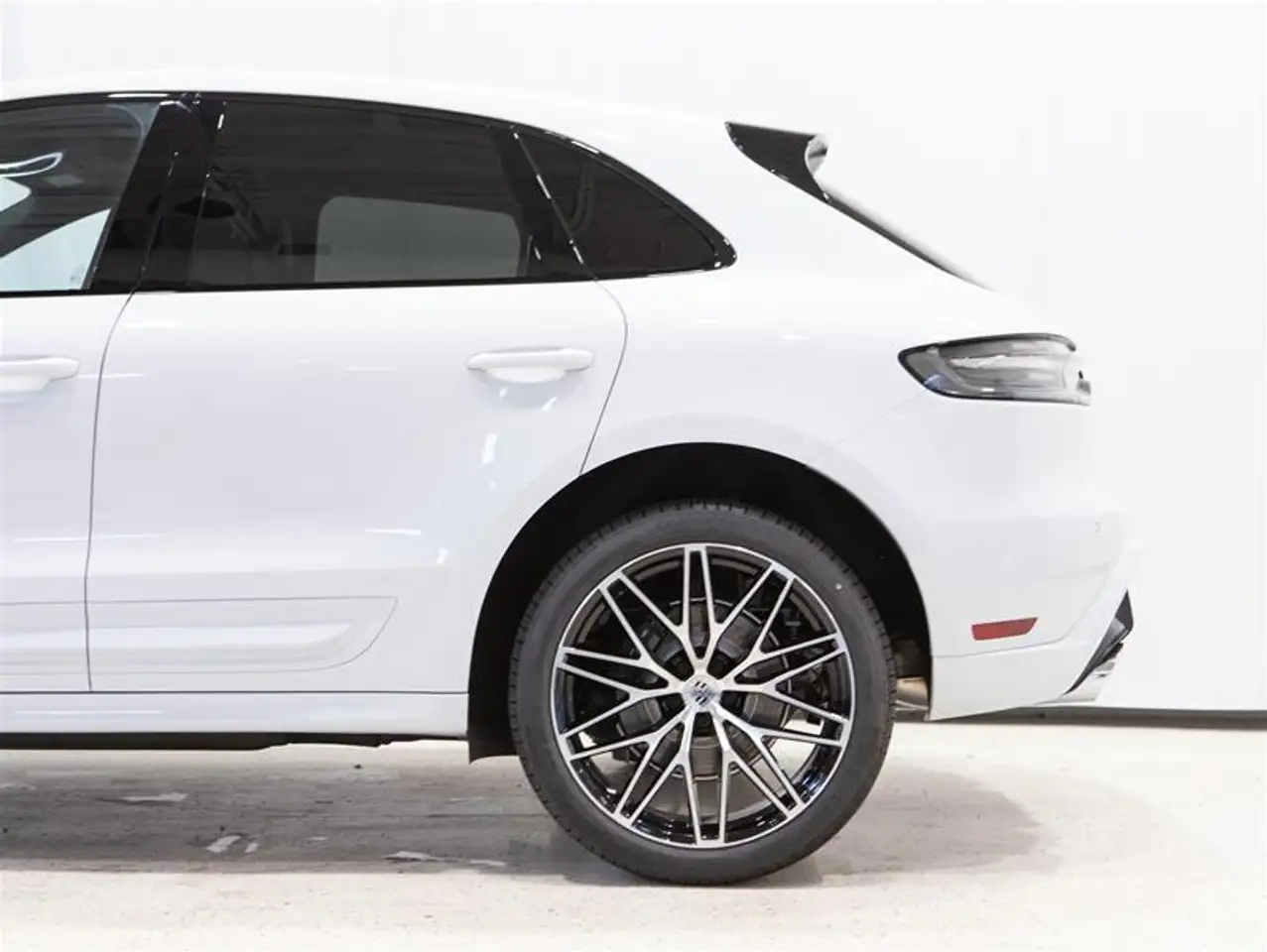 Porsche Macan снимка Porsche Macan
