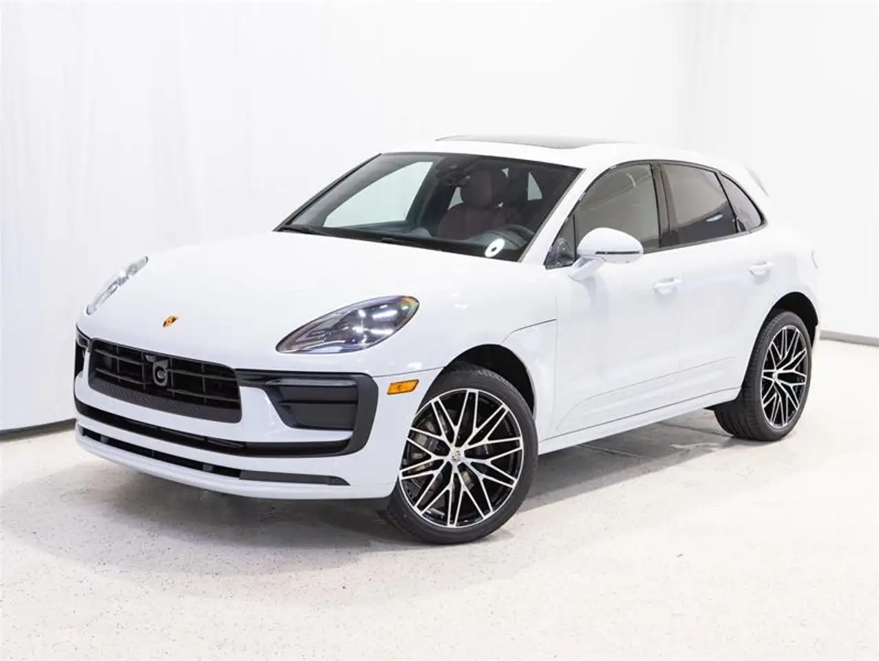 Porsche Macan снимка Porsche Macan
