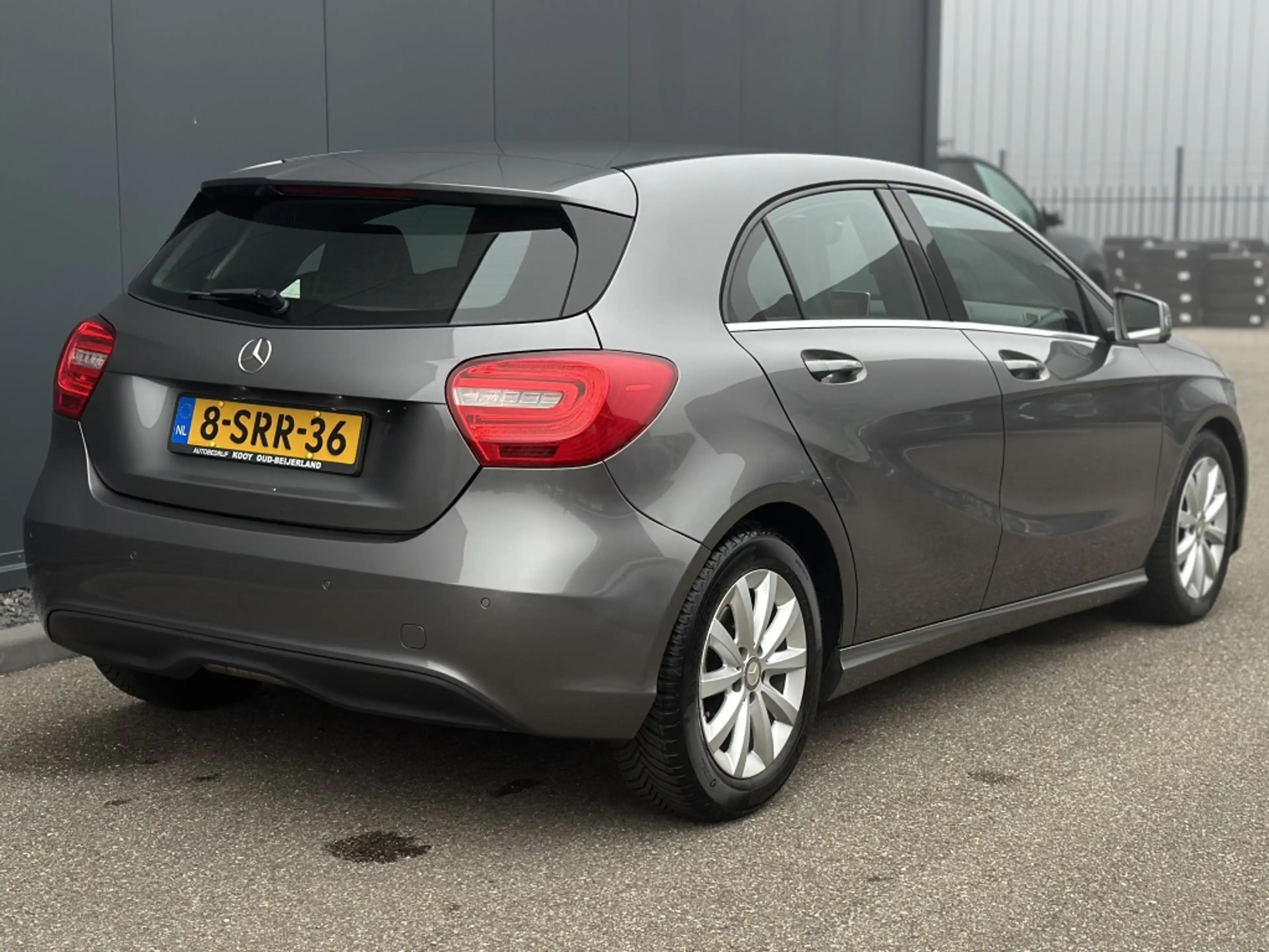 Mercedes-Benz A 180 123pk/ Climate Control / Navi / Parkeersensoren — photo 6