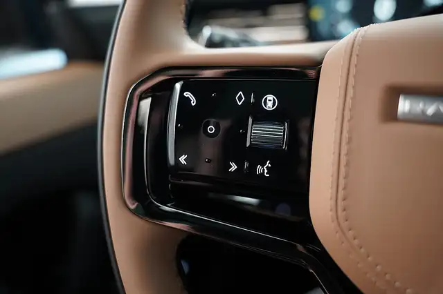 Land Rover Range Rover Sport P550e PHEV AWD Autobiography Ansicht 13