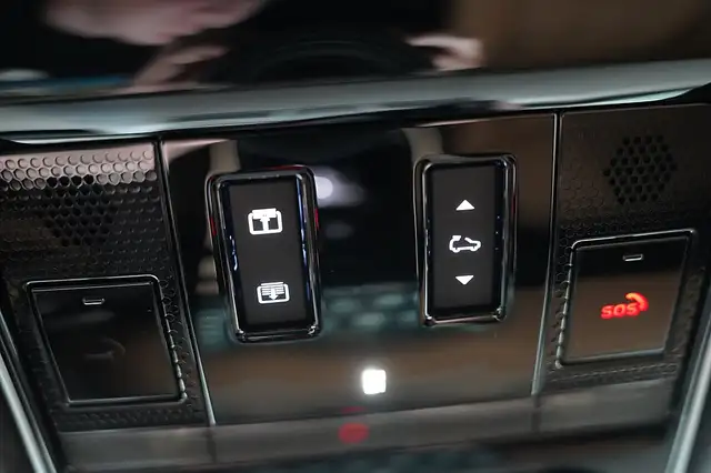 Land Rover Range Rover Sport P550e PHEV AWD Autobiography Ansicht 20