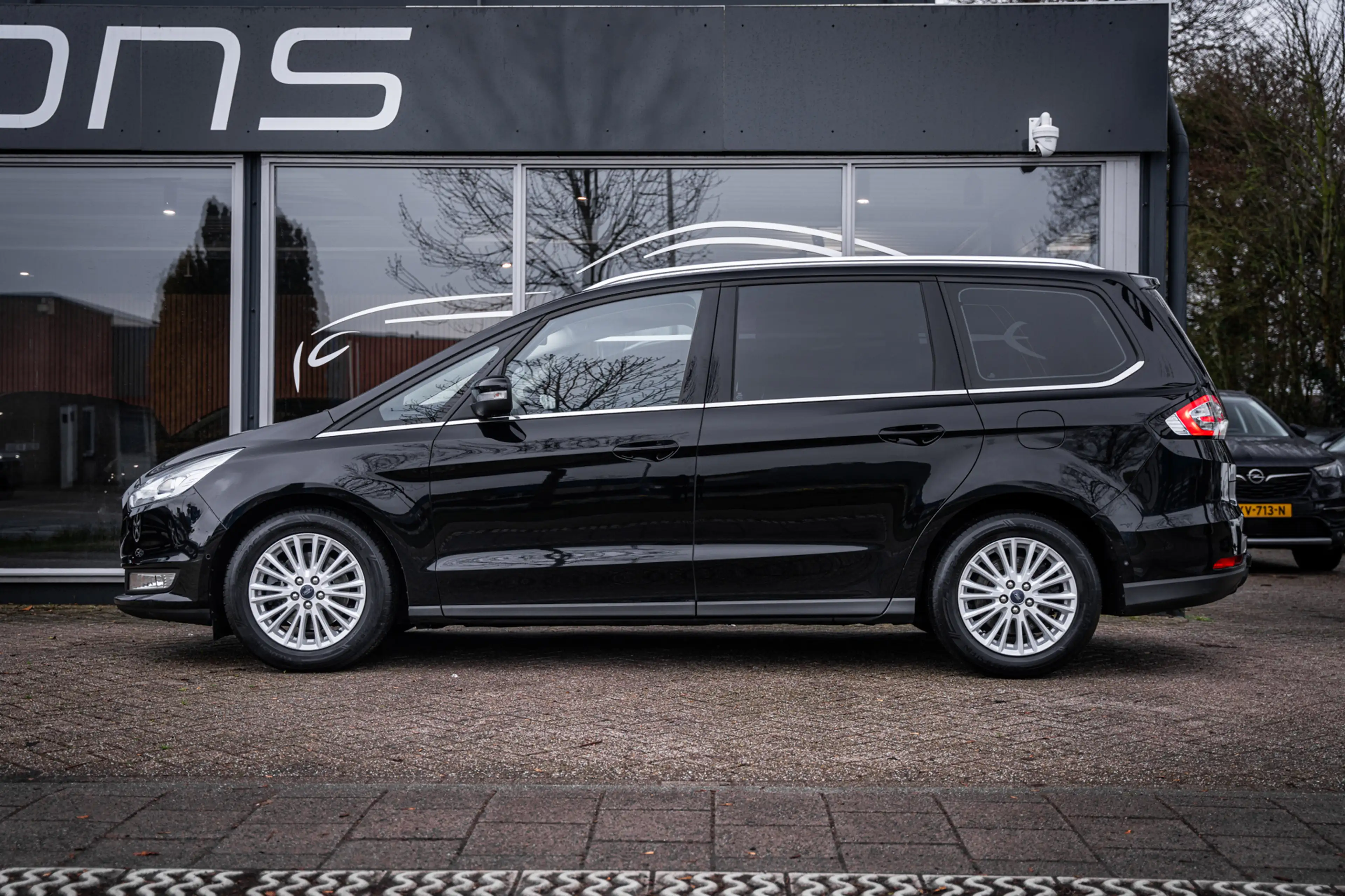 Ford Galaxy 1.5 Titanium|7 Pers|Trekhaak|Navi|Climate|Stoelver — photo 10