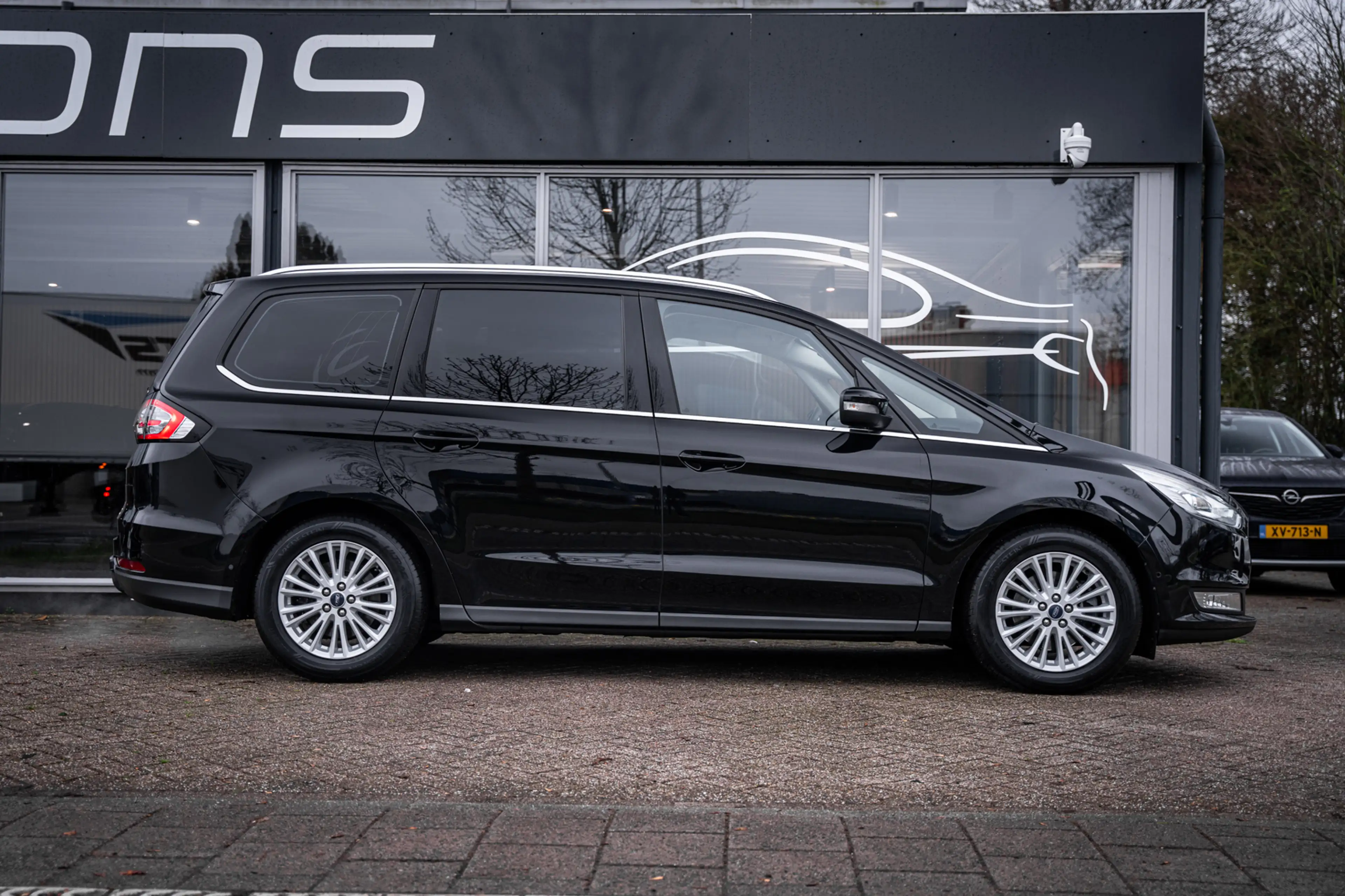 Ford Galaxy 1.5 Titanium|7 Pers|Trekhaak|Navi|Climate|Stoelver — photo 16