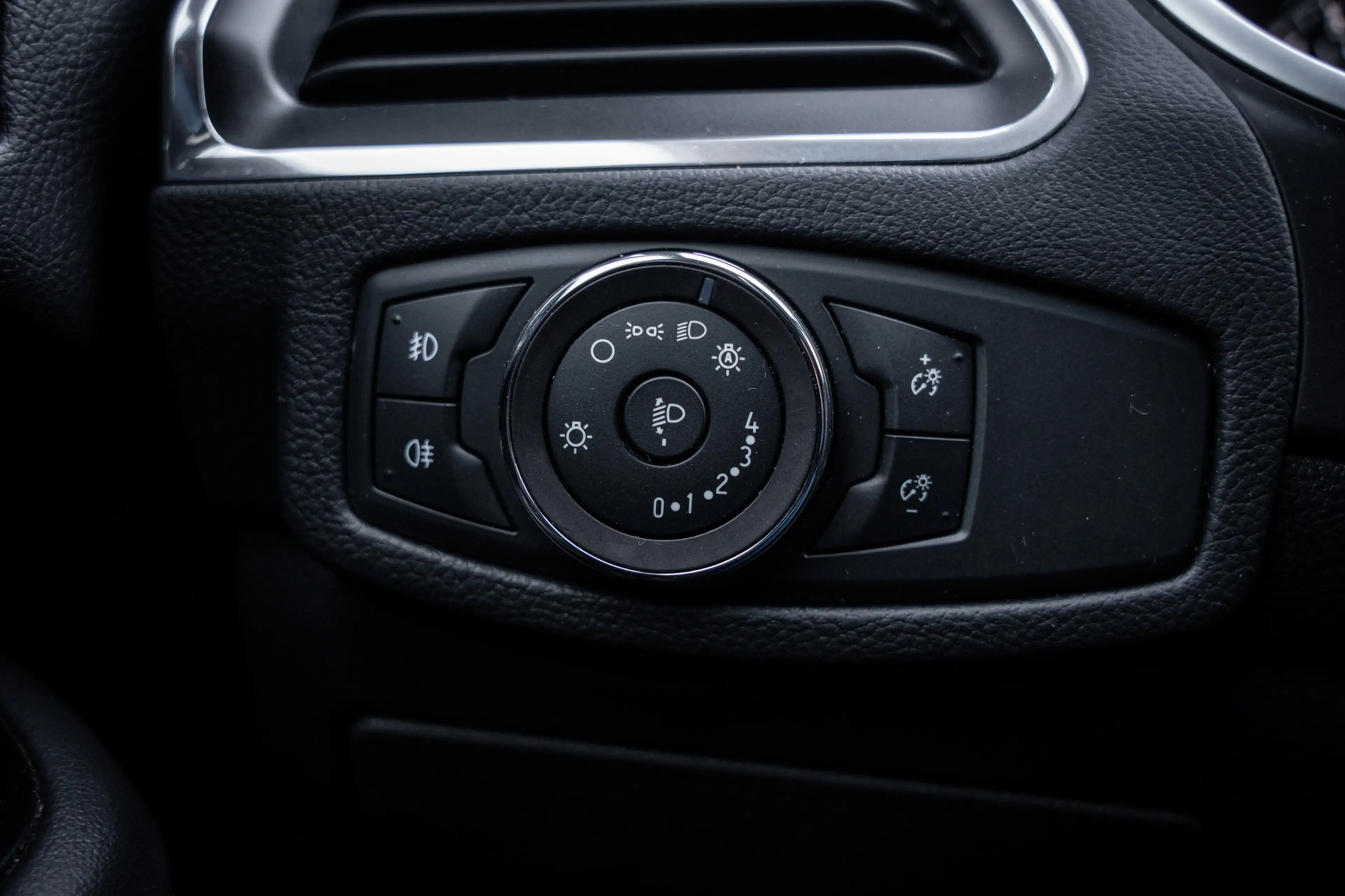 Ford Galaxy 1.5 Titanium|7 Pers|Trekhaak|Navi|Climate|Stoelver — photo 38