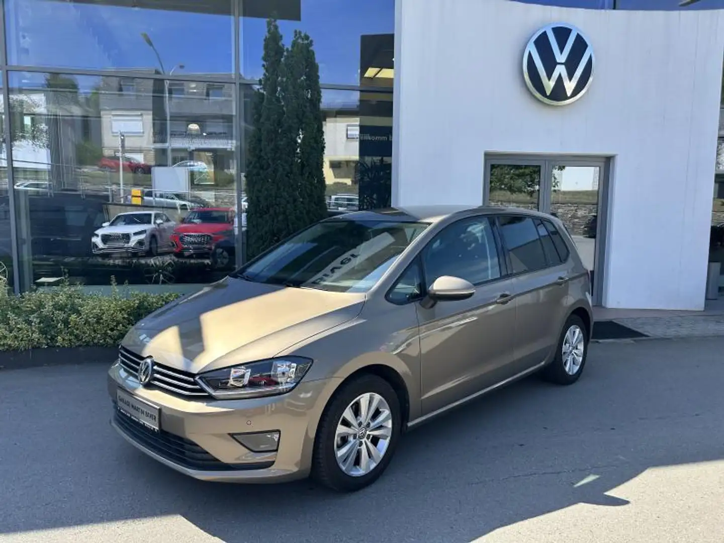 Volkswagen Golf Sportsvan Comfortline Brun - 2