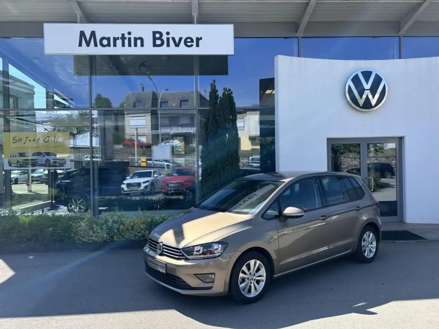 Volkswagen Golf Sportsvan Comfortline Brun - 1