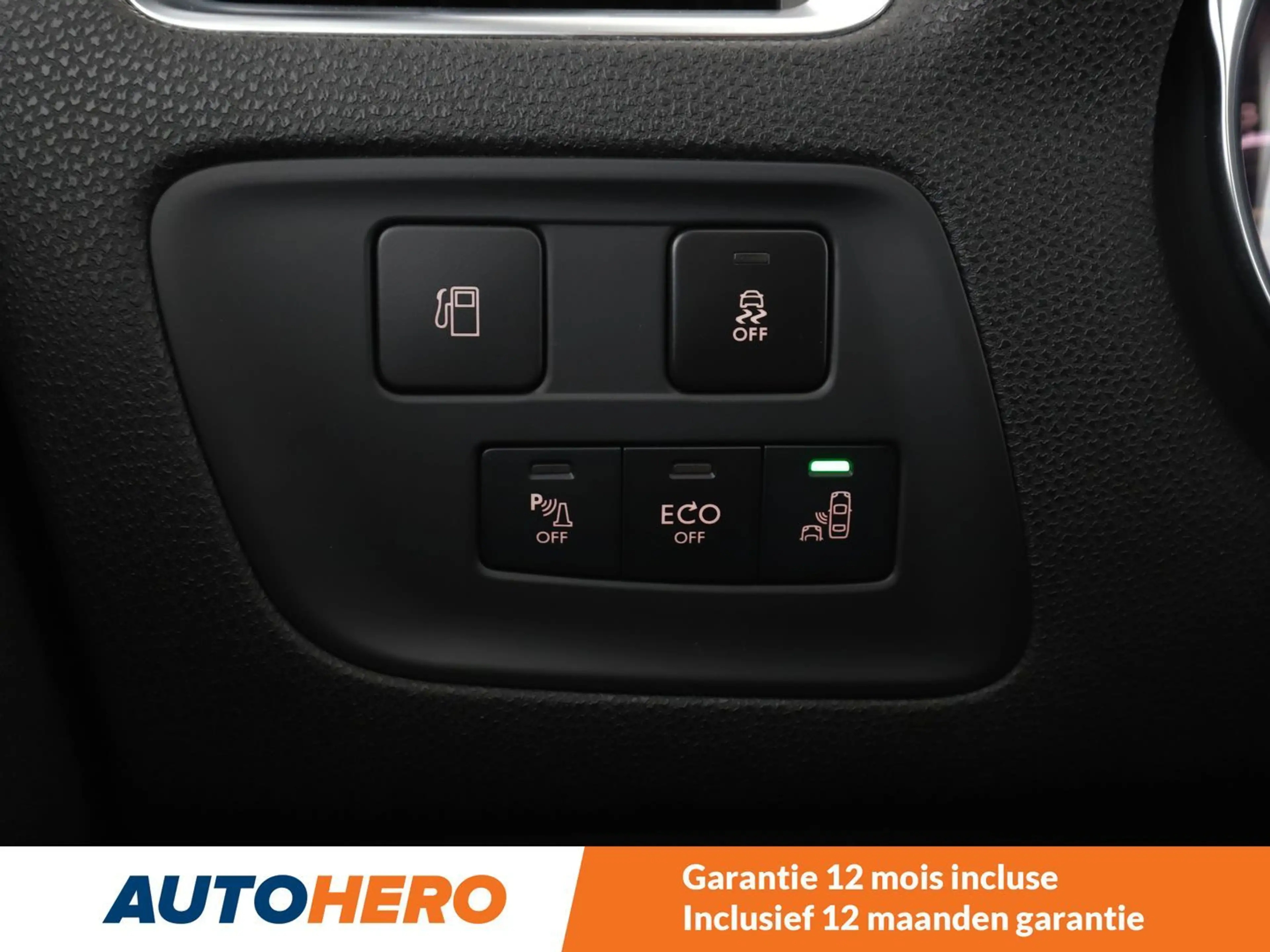 DS Automobiles DS 4 1.6 THP SportChic — photo 12