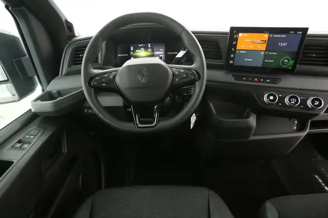 Renault Master view 2