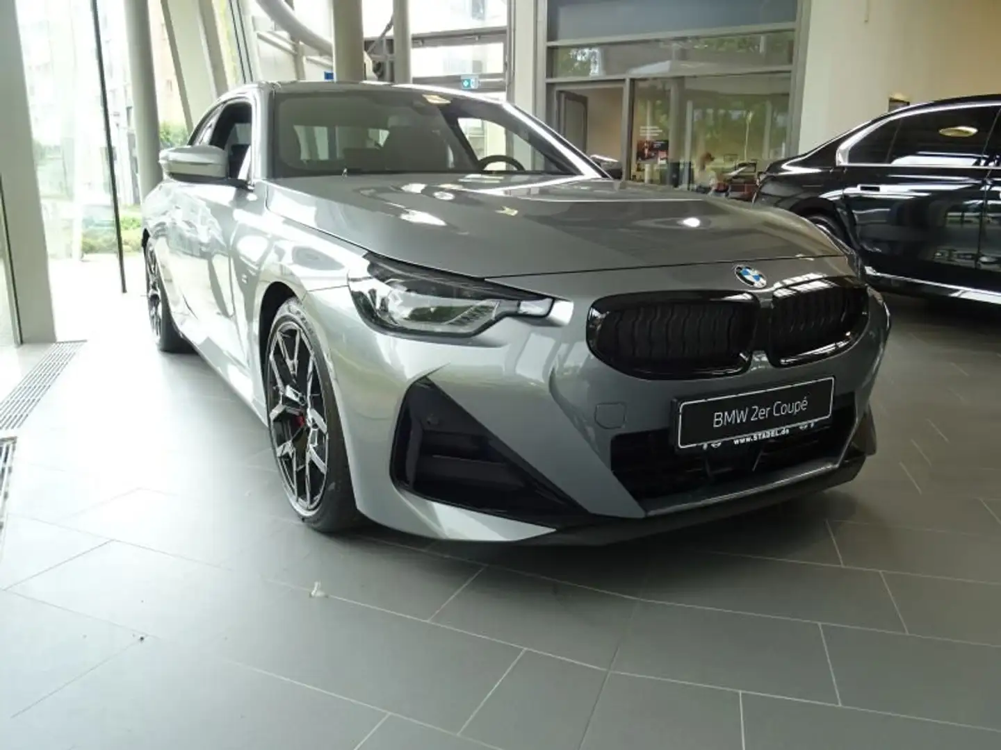 BMW 220 i Coupé M Sport Pro Gris - 2