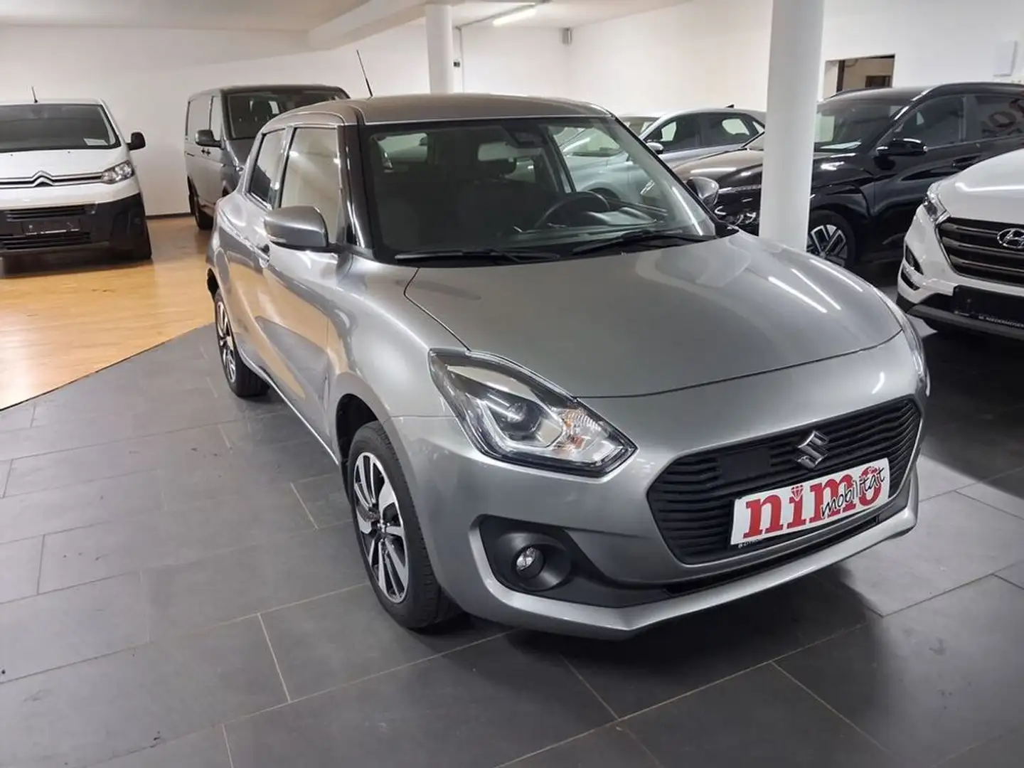 Suzuki Swift 1,2 DualJet SHVS Allgrip Flash Grau - 2