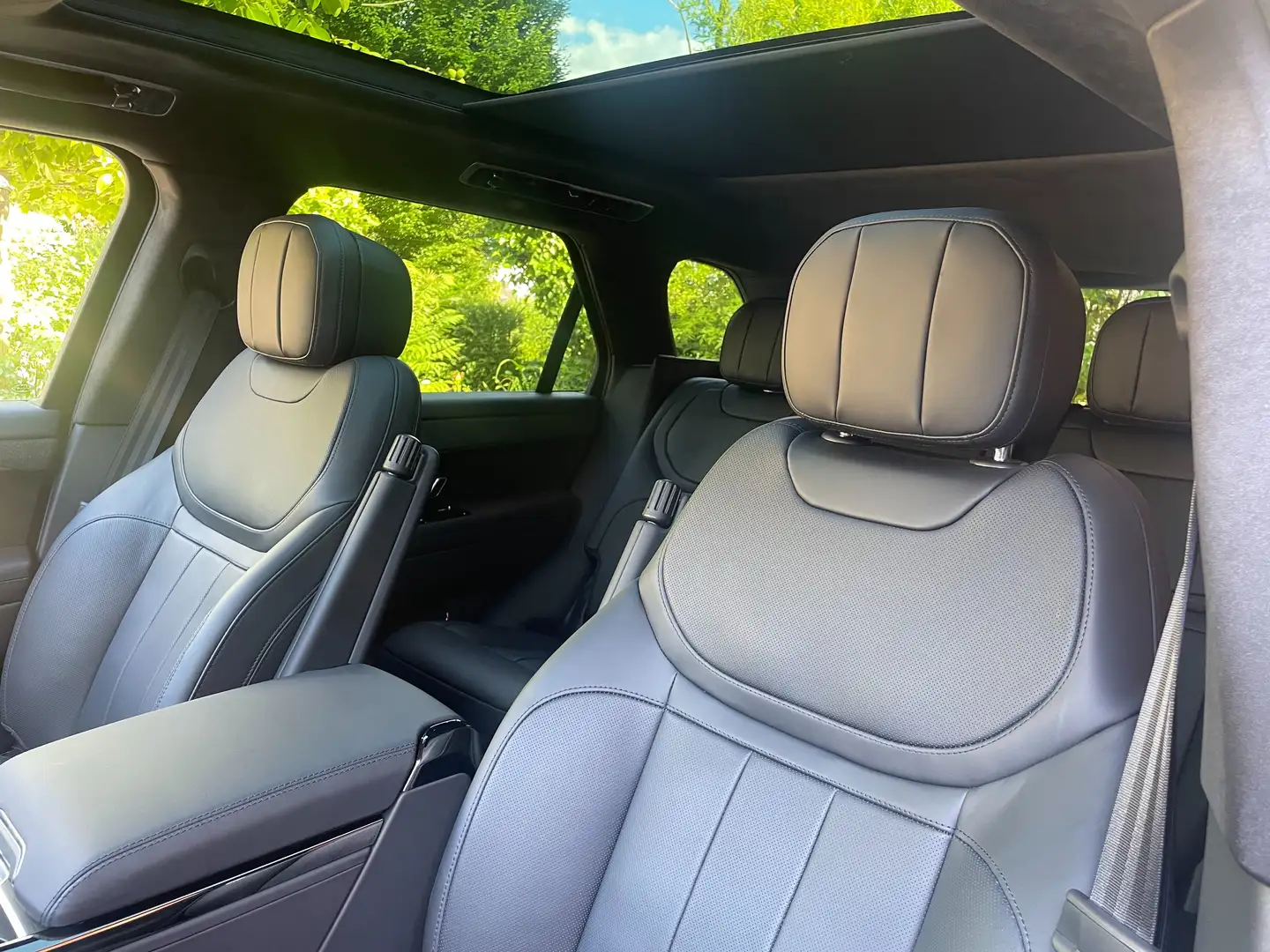 Land Rover Range Rover Sport P550E Autobiography Noir - 2