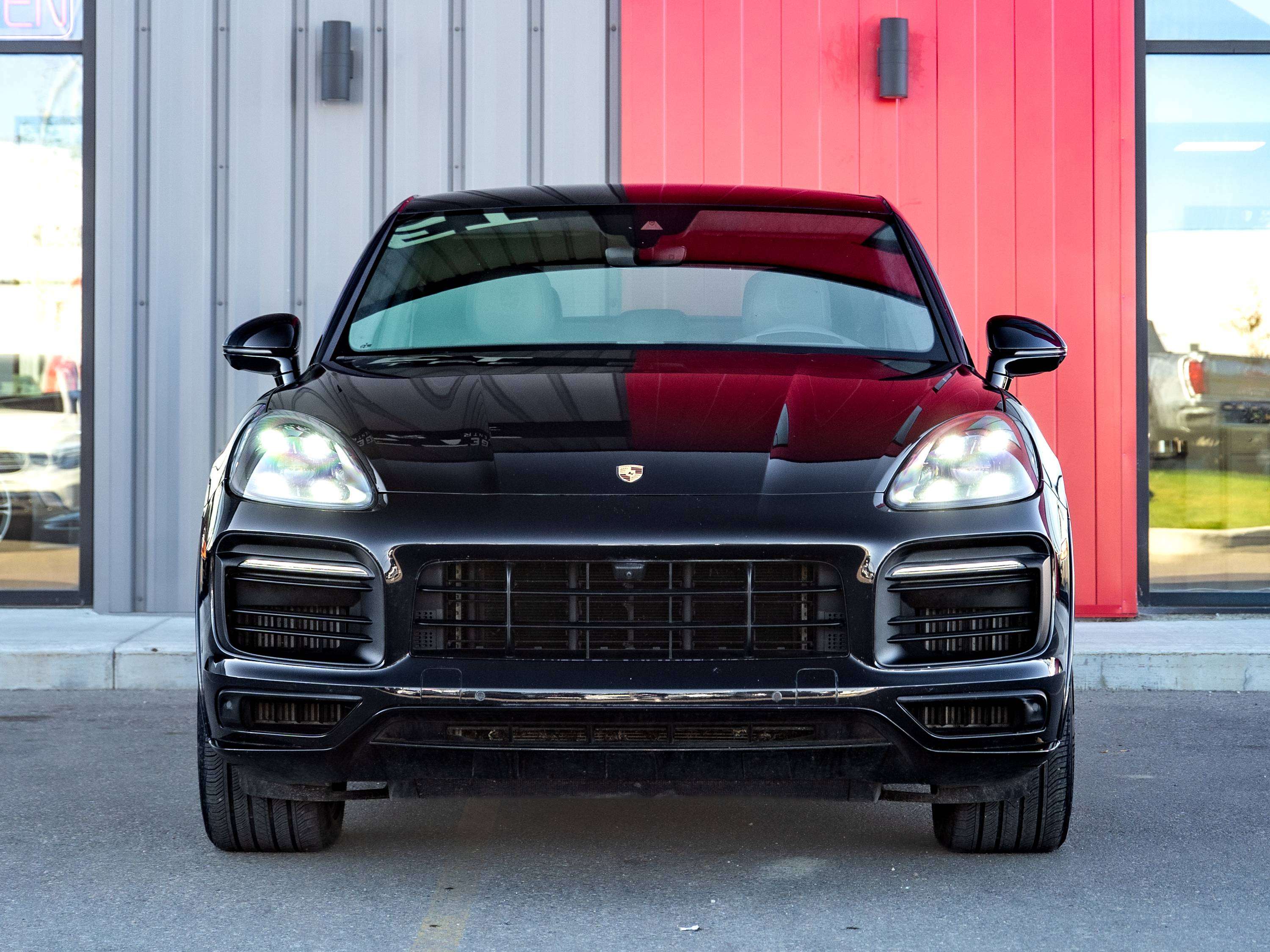 2021 Porsche Cayenne Coupe