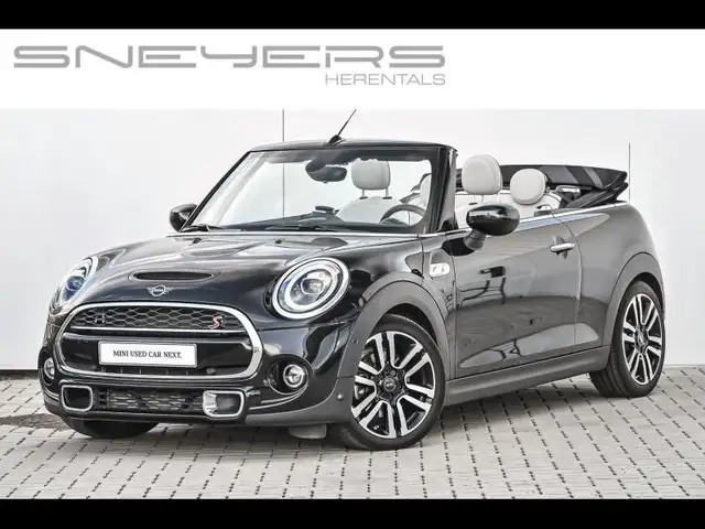 MINI Cooper S Cabrio 3