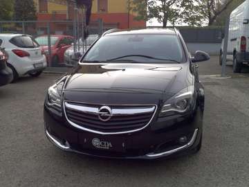 Insignia I 2014 S Tourer 1.6 cdti Cosmo B.ss 136cv